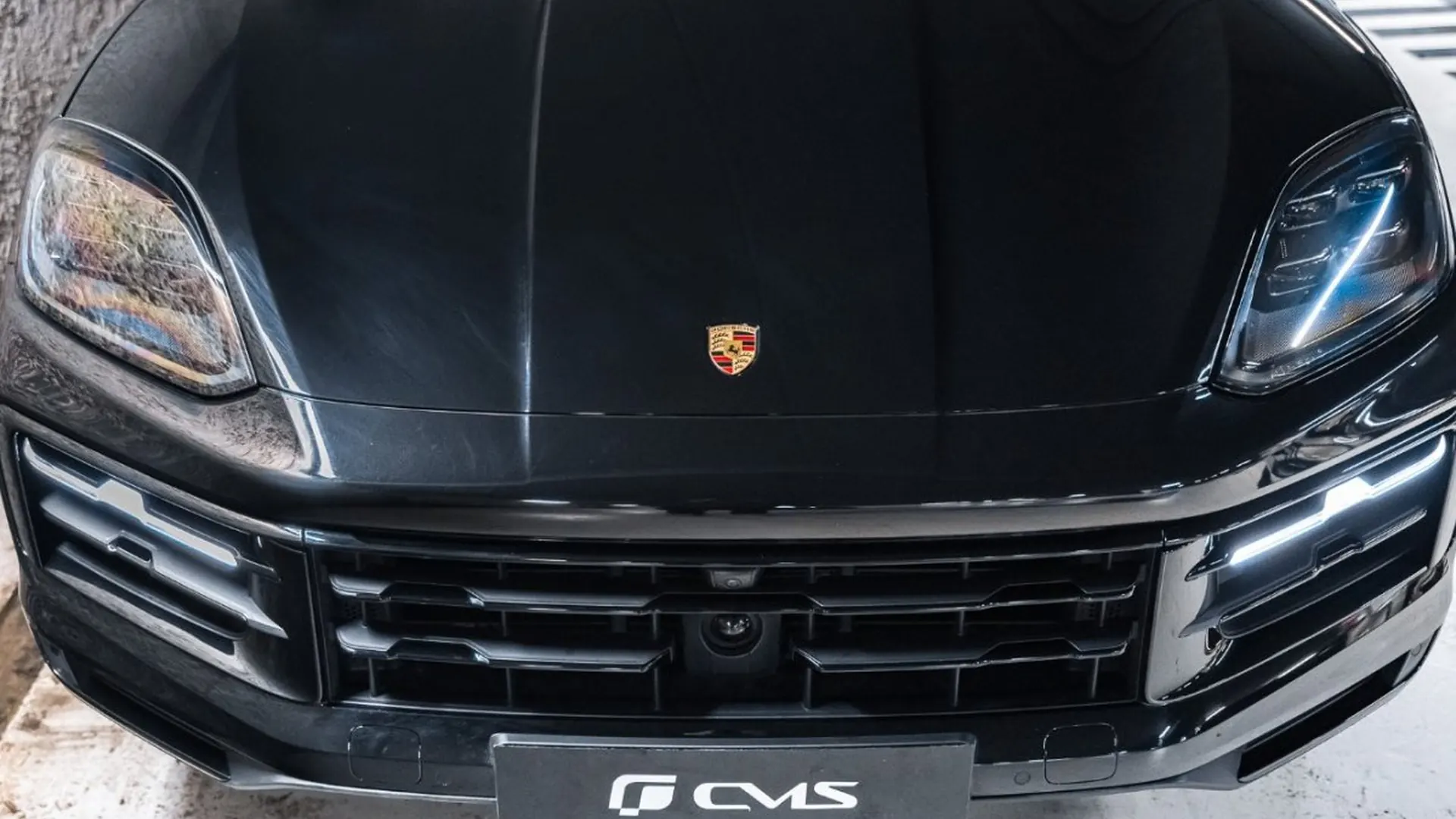 Porsche Cayenne — photo 3