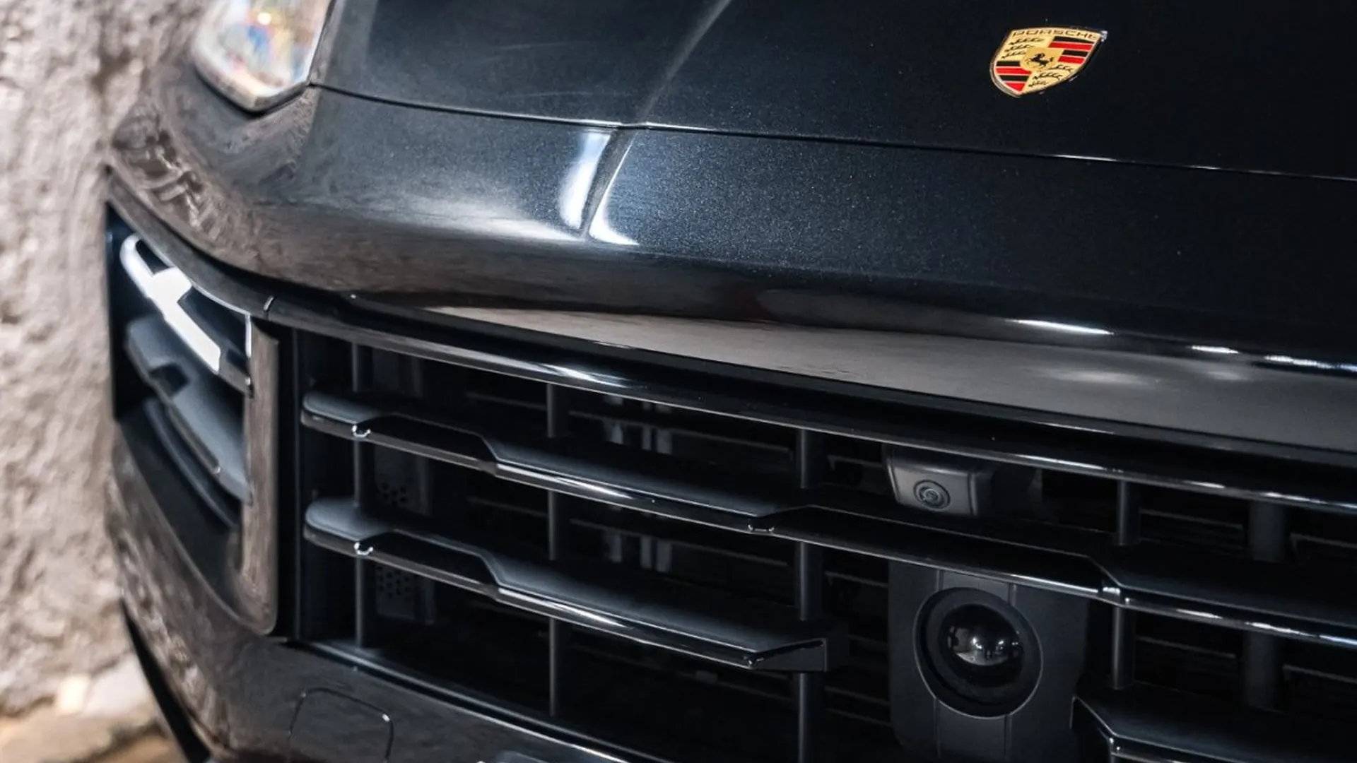 Porsche Cayenne — photo 5