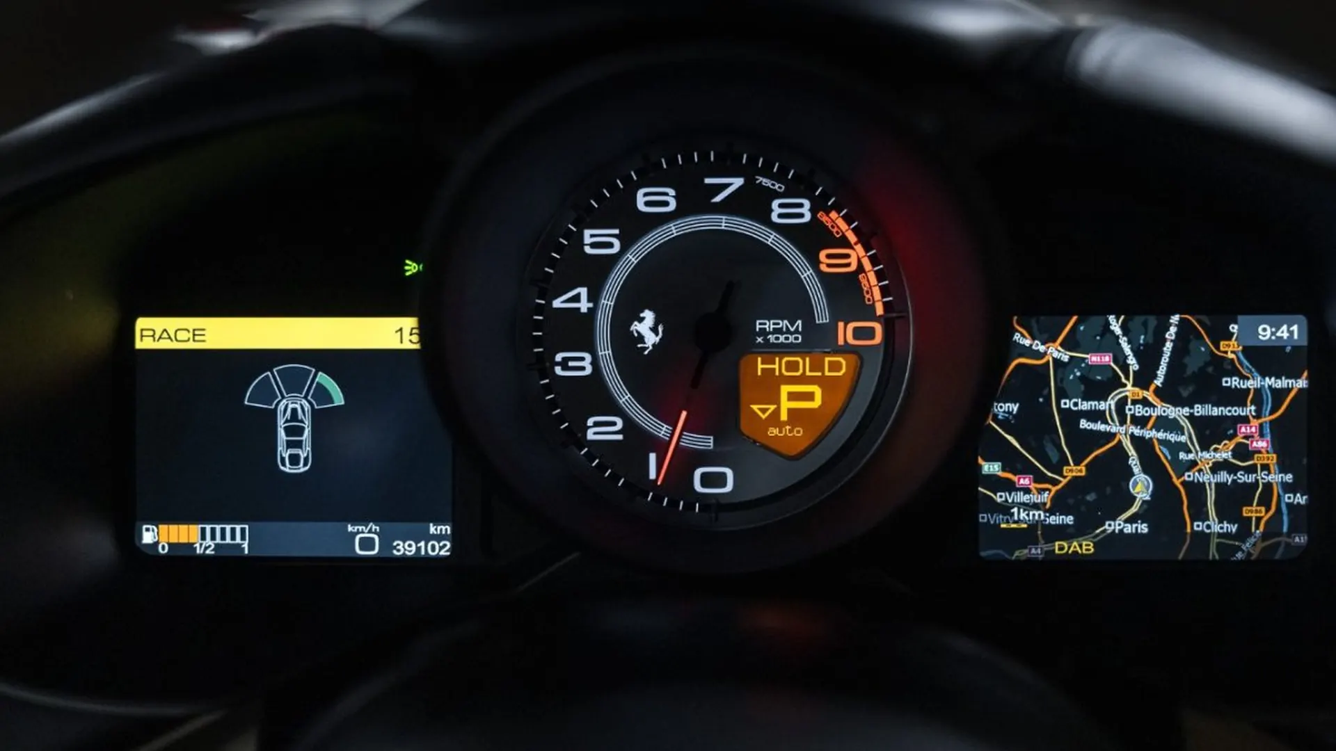 Ferrari F12 — photo 30