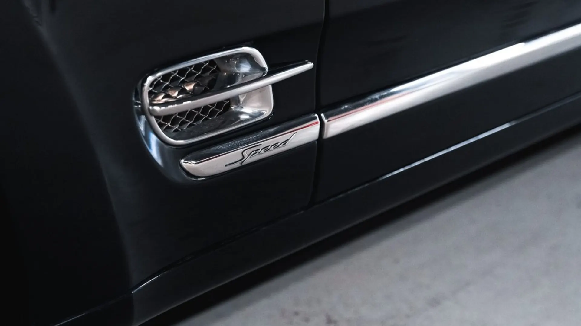 Bentley Mulsanne — photo 12