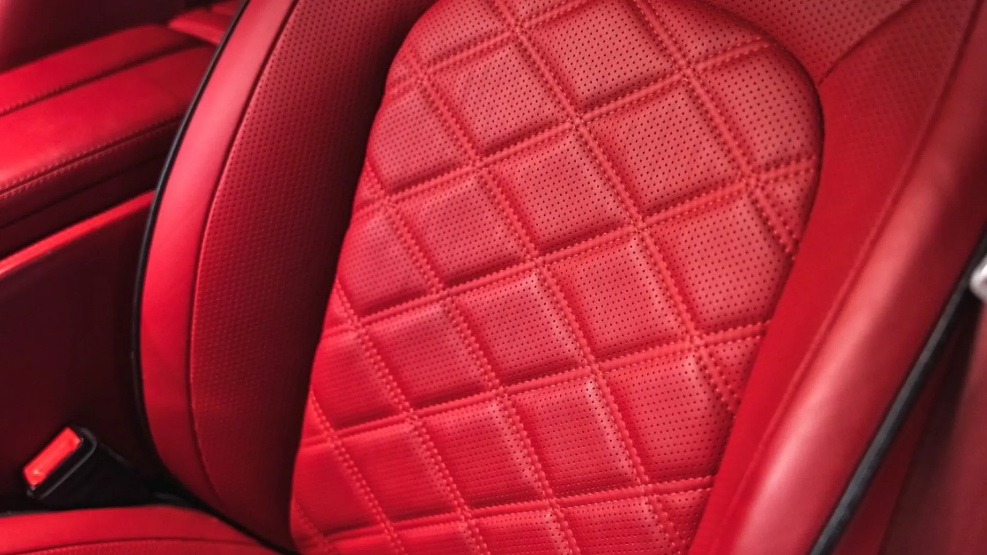 Bentley Mulsanne — photo 33