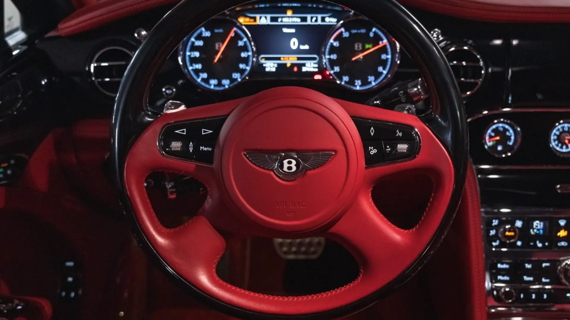 Bentley Mulsanne — photo 38