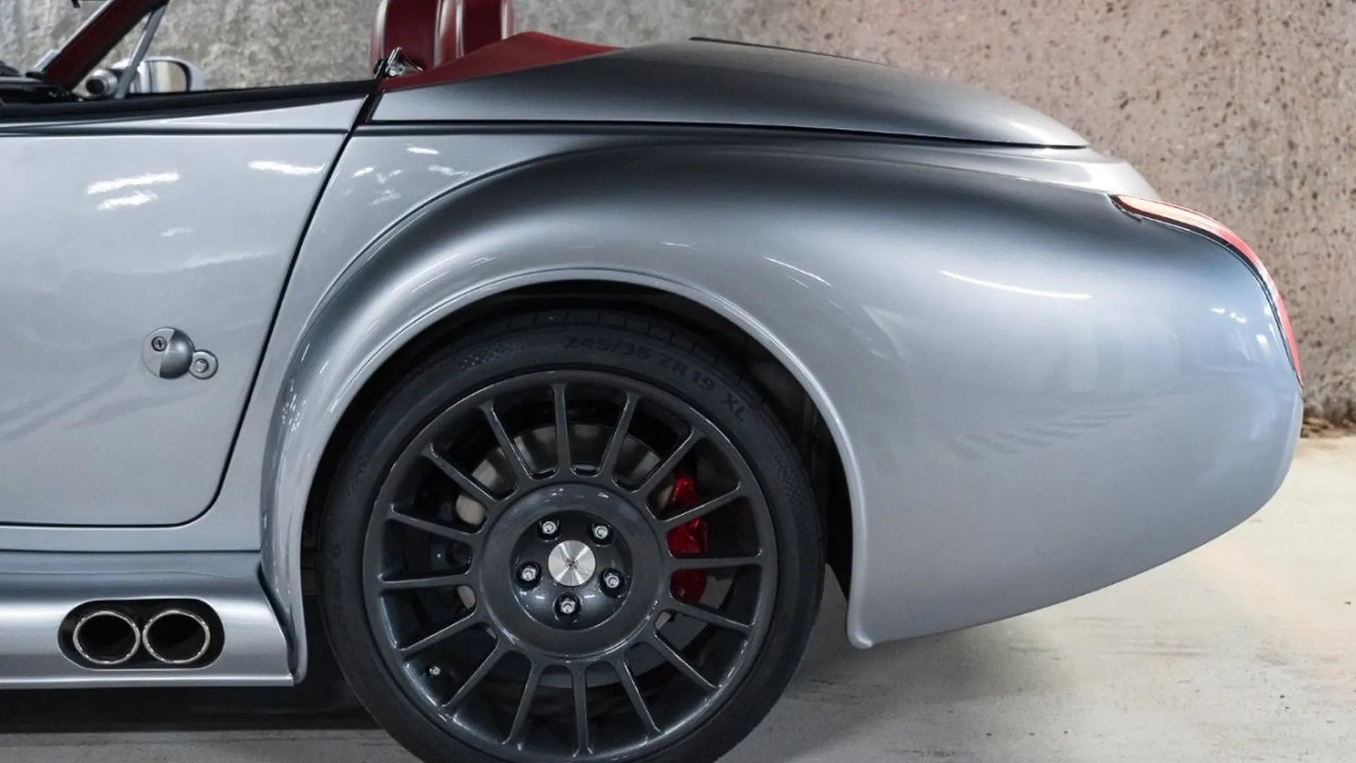 Morgan Aero — photo 17