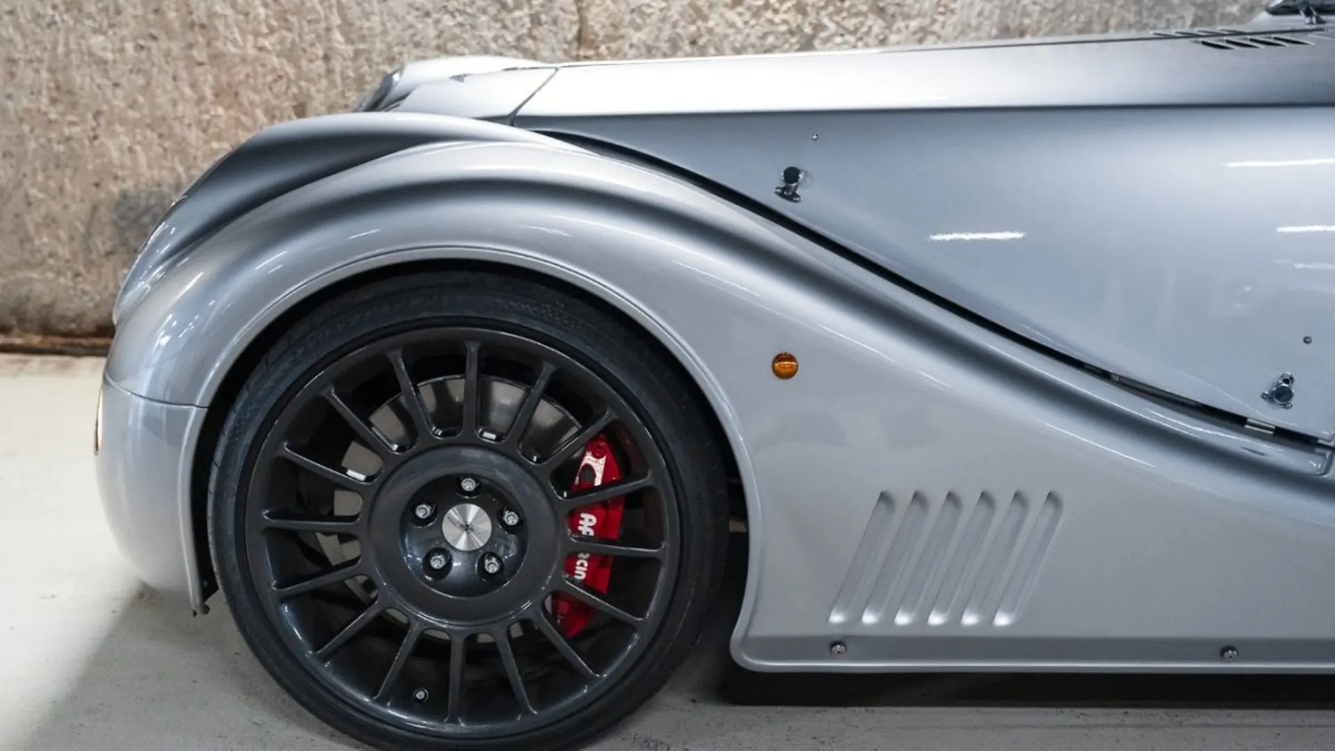 Morgan Aero — photo 13