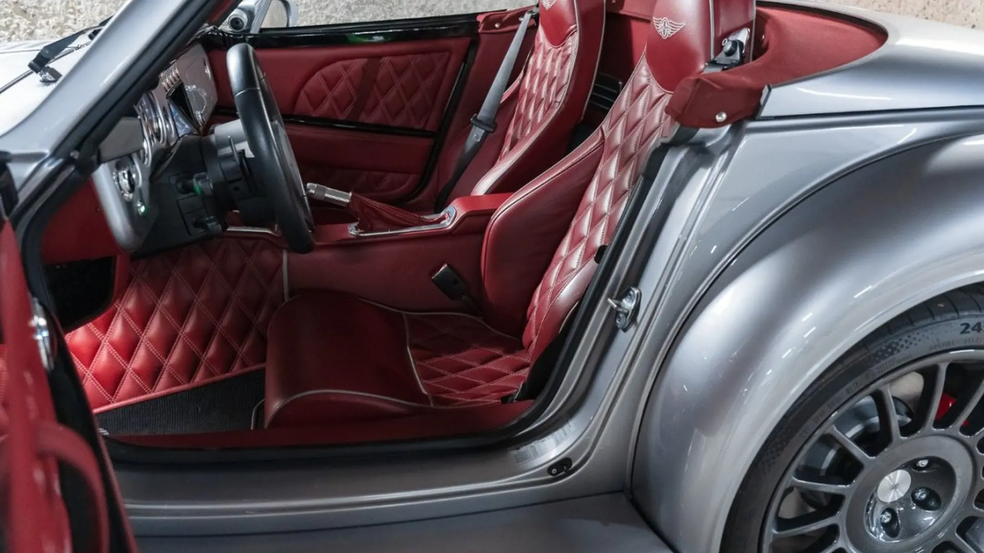 Morgan Aero — photo 31