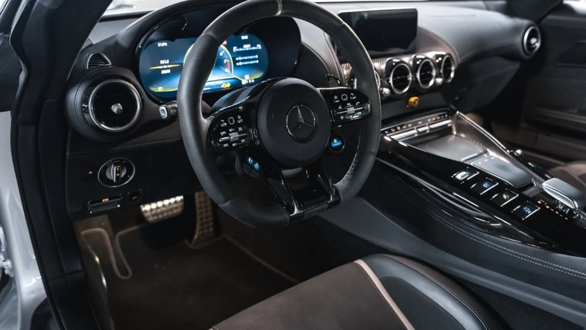 Mercedes AMG — photo 30