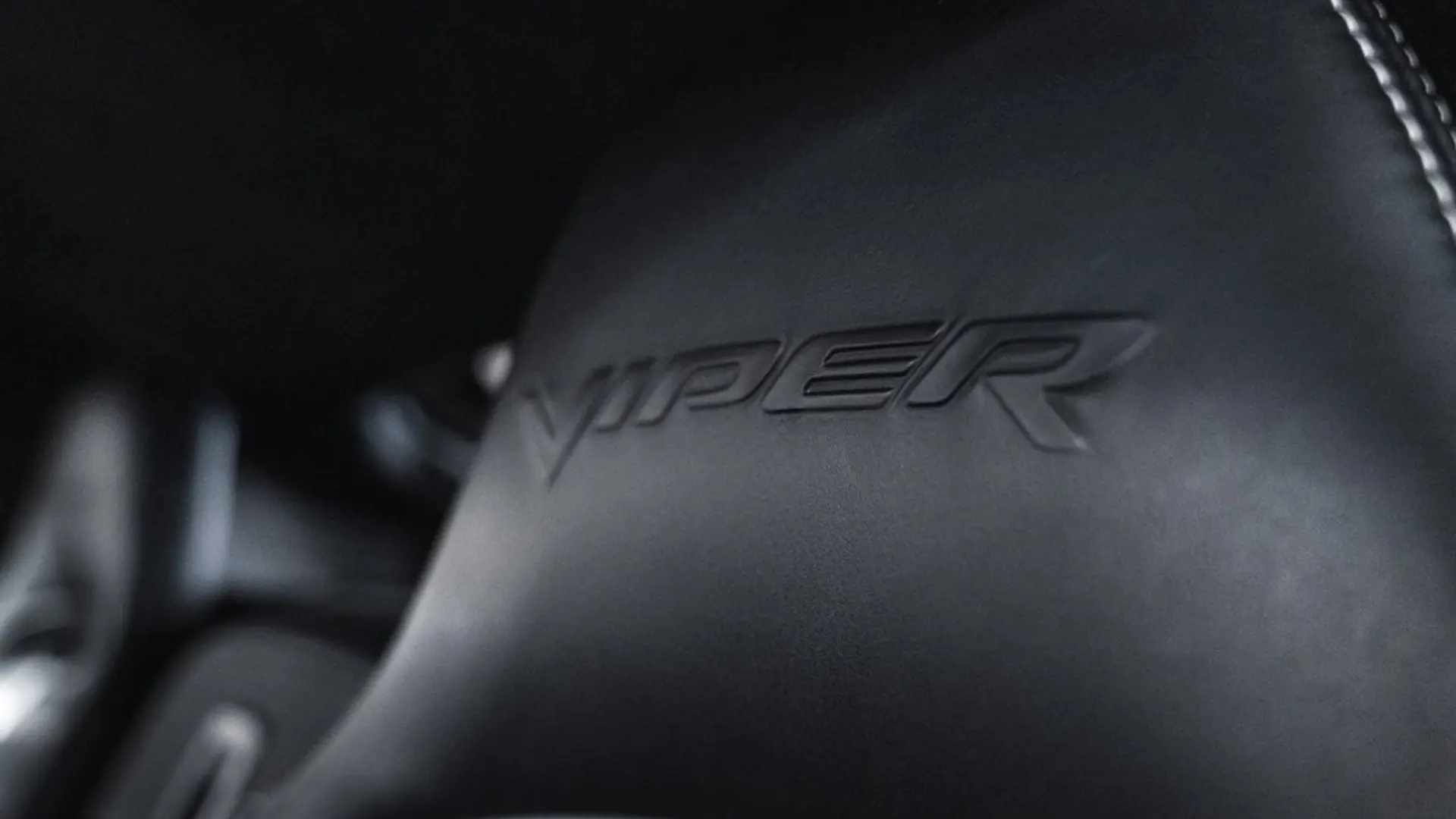 Dodge Viper — photo 30