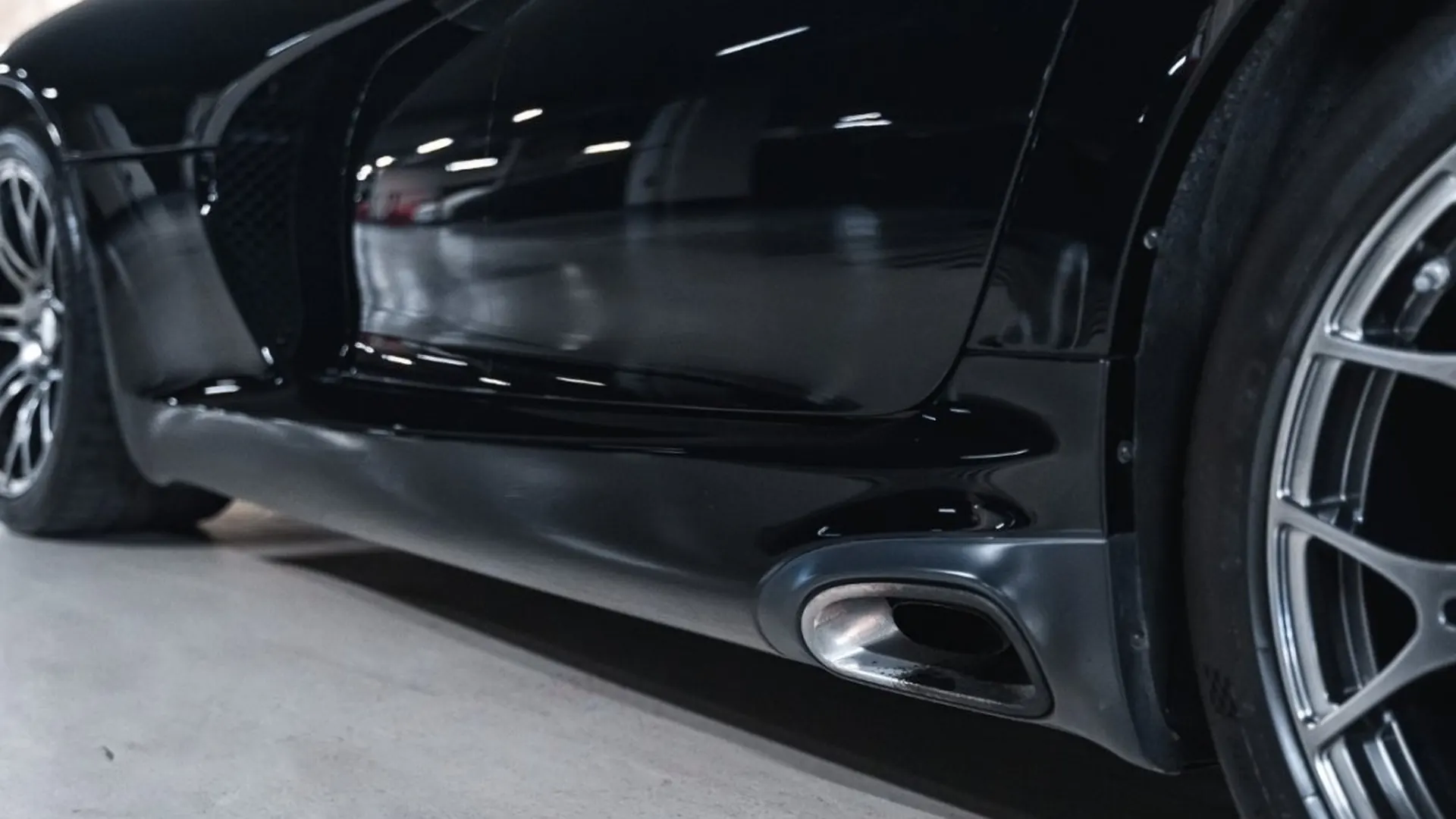 Dodge Viper — photo 14