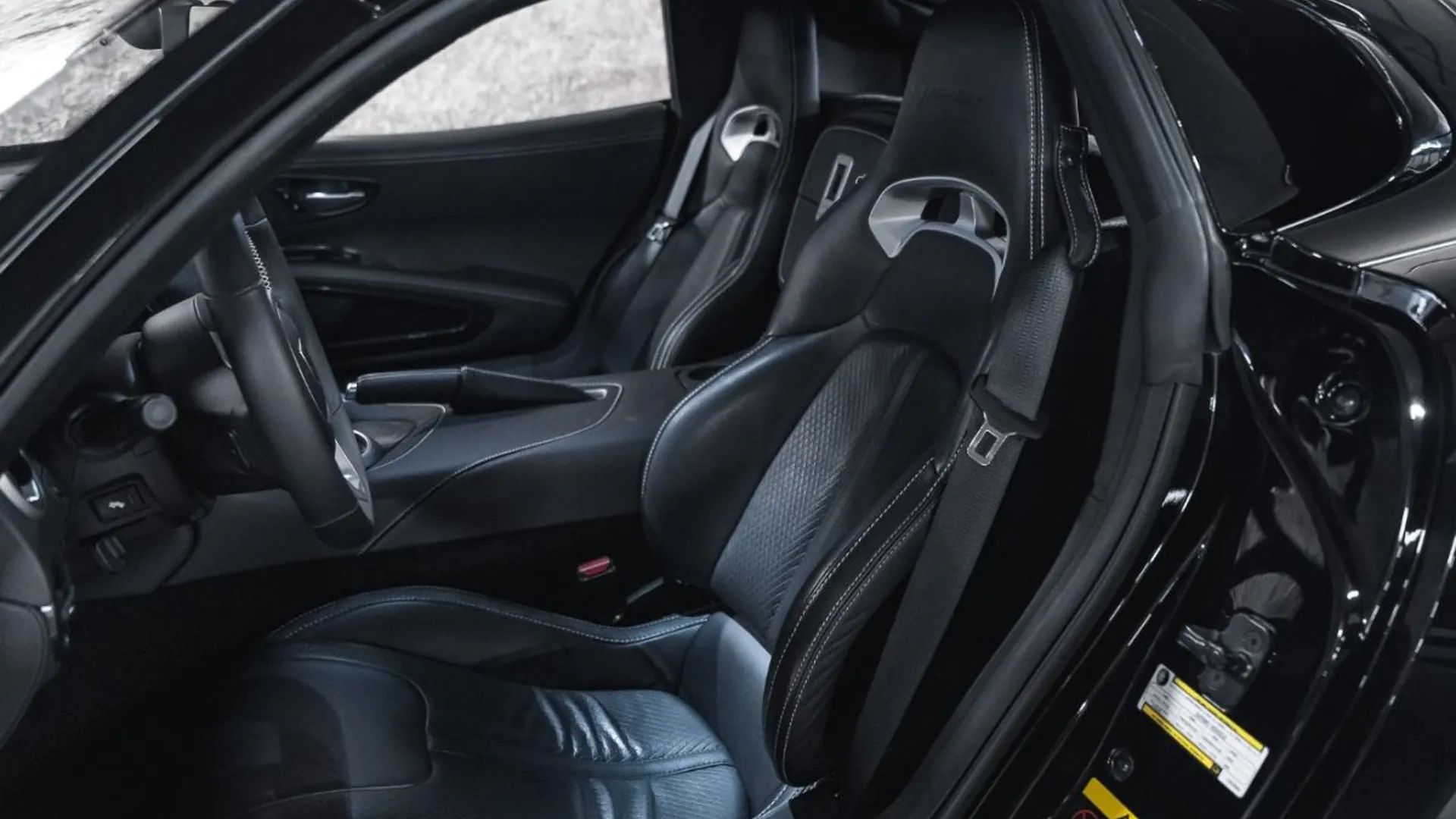 Dodge Viper — photo 28