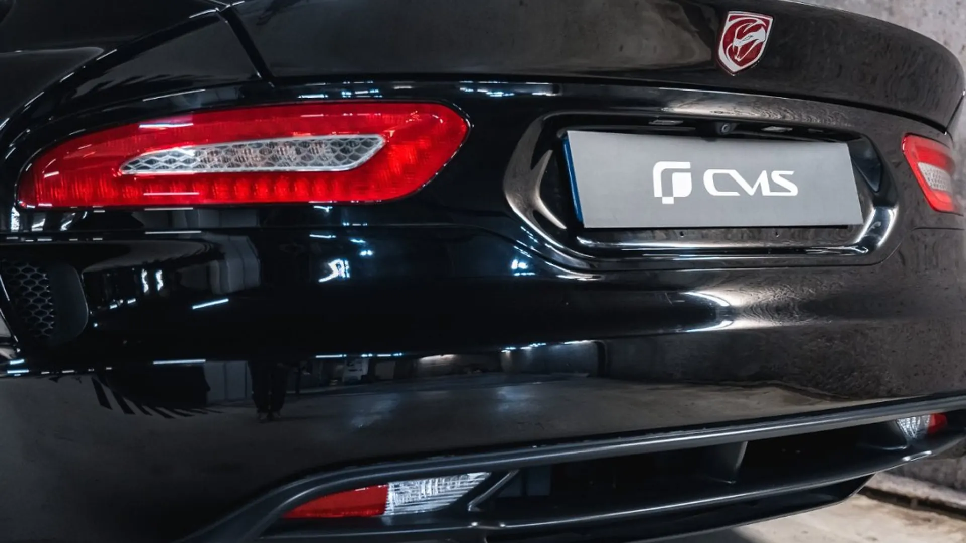 Dodge Viper — photo 17