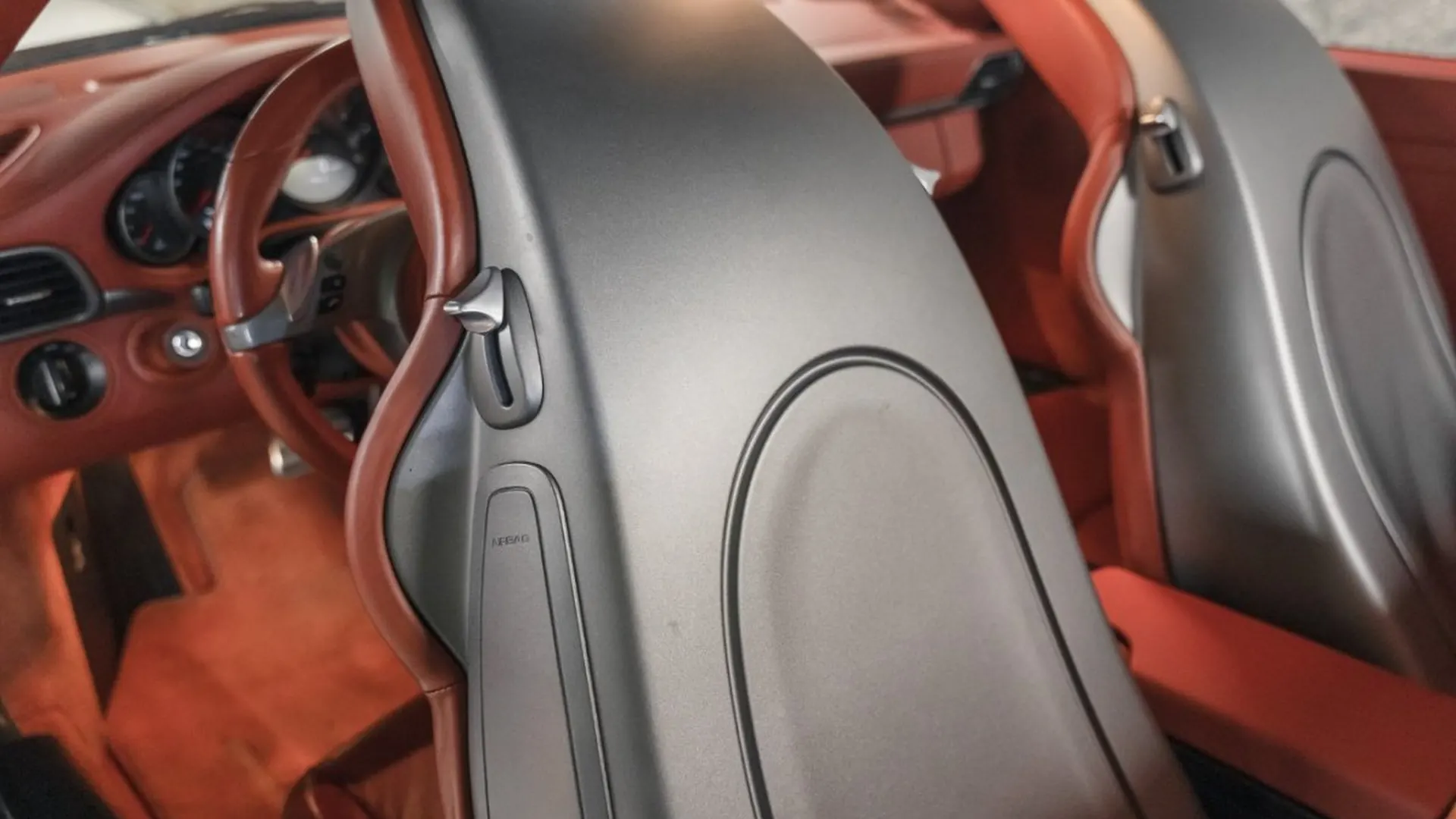 Porsche 911 — photo 36