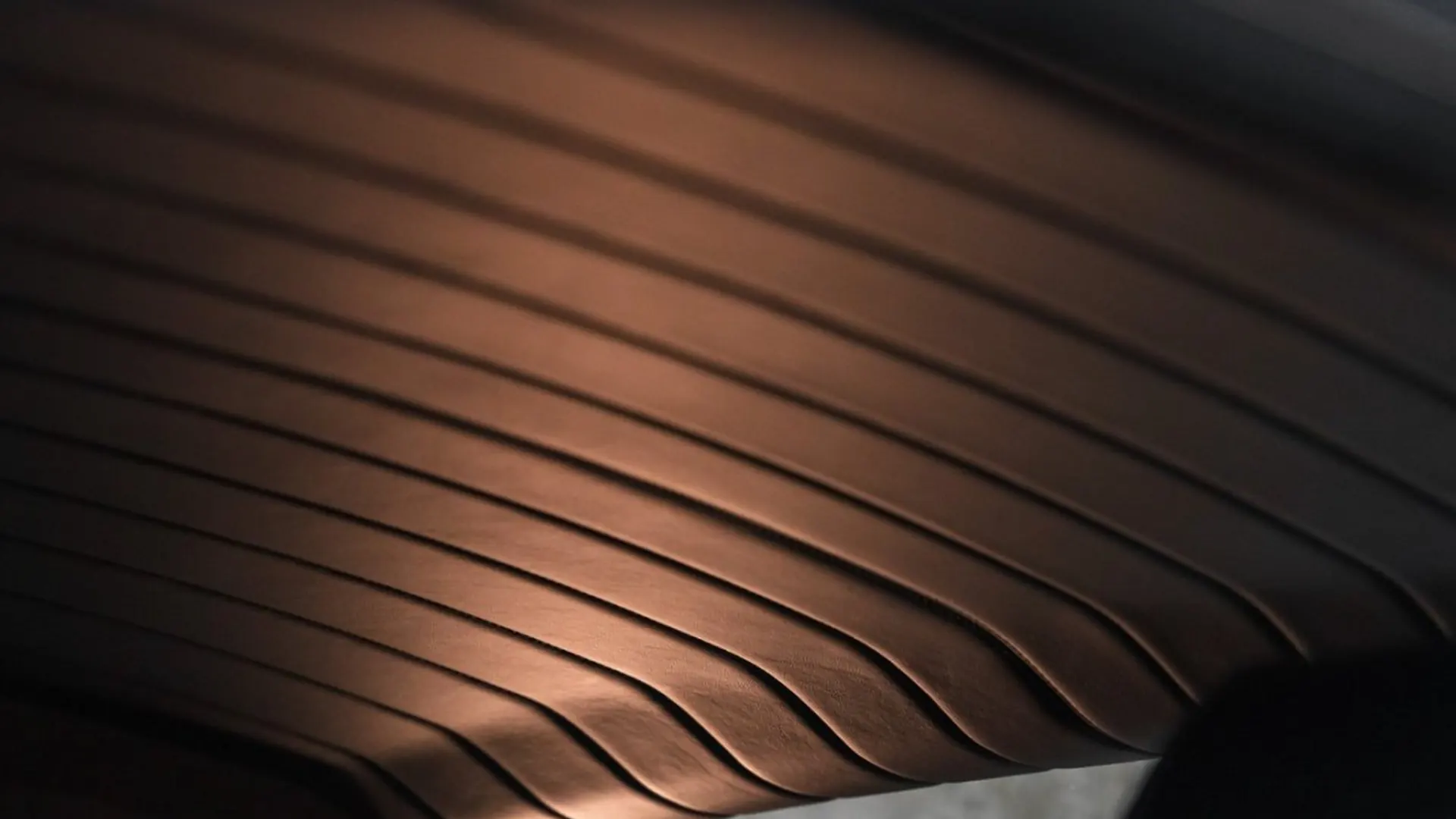 Aston Martin DB9 — photo 26