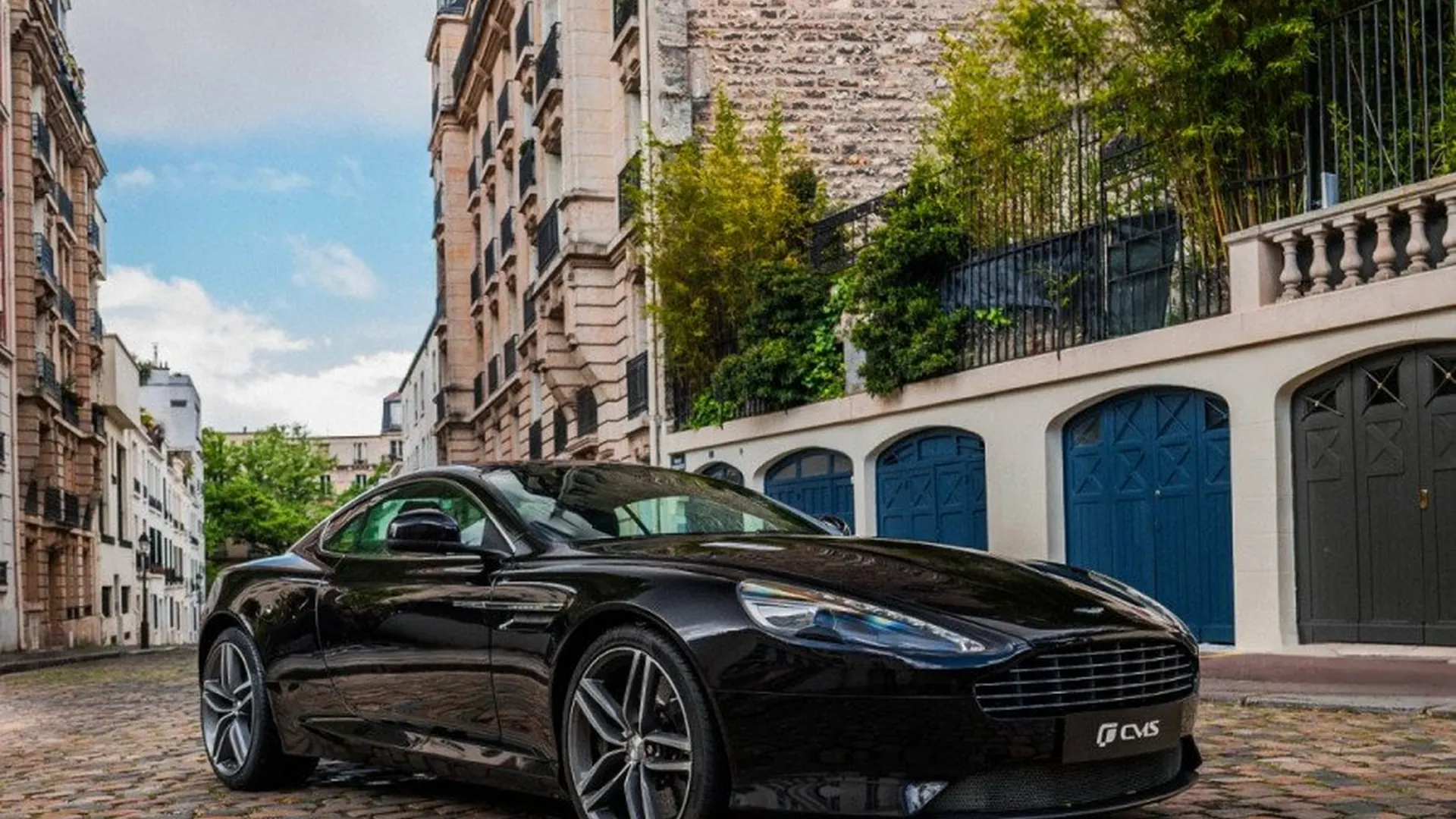 Aston Martin DB9 — photo 43