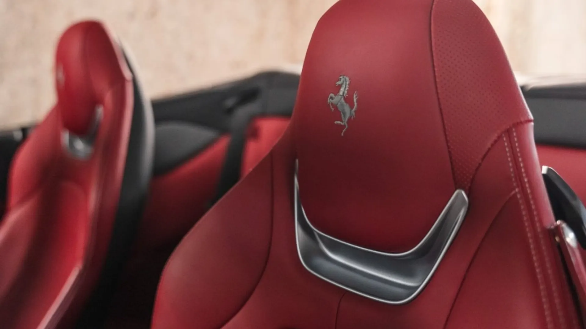 Ferrari Portofino — photo 29