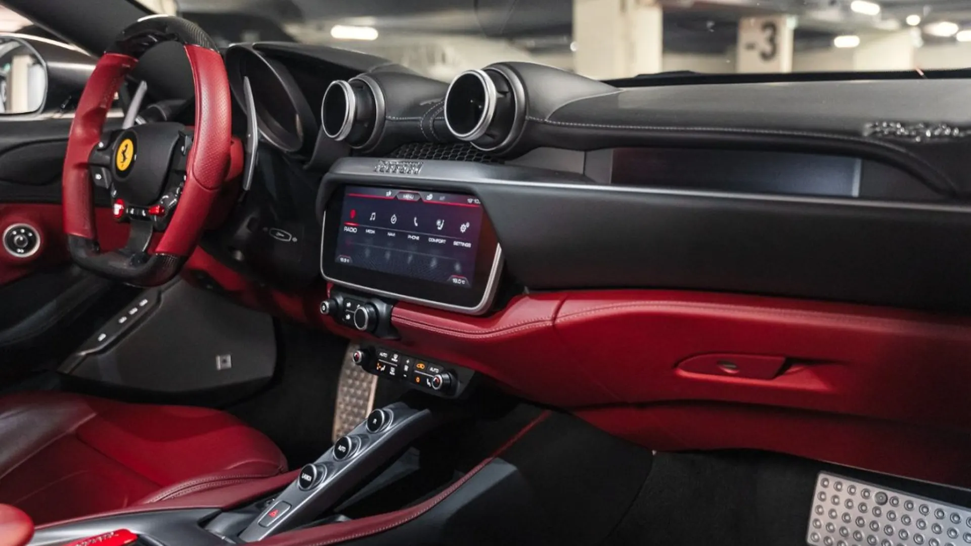 Ferrari Portofino — photo 42