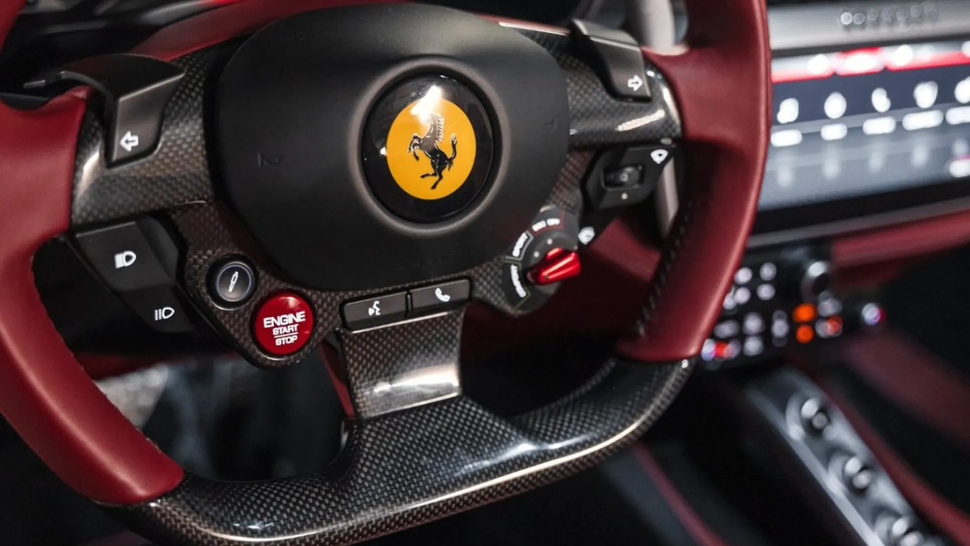 Ferrari Portofino — photo 33