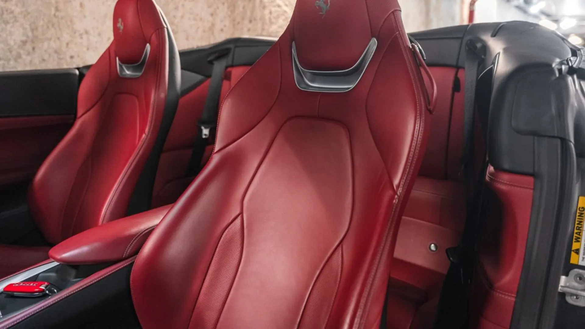 Ferrari Portofino — photo 28