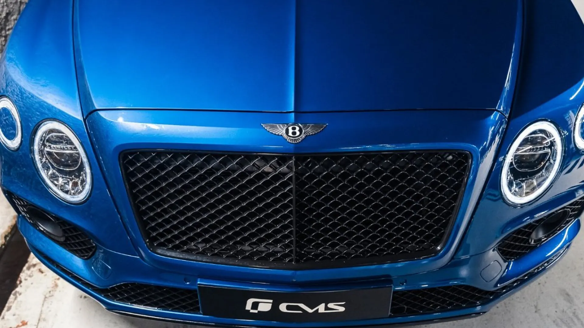 Bentley Bentayga — photo 3
