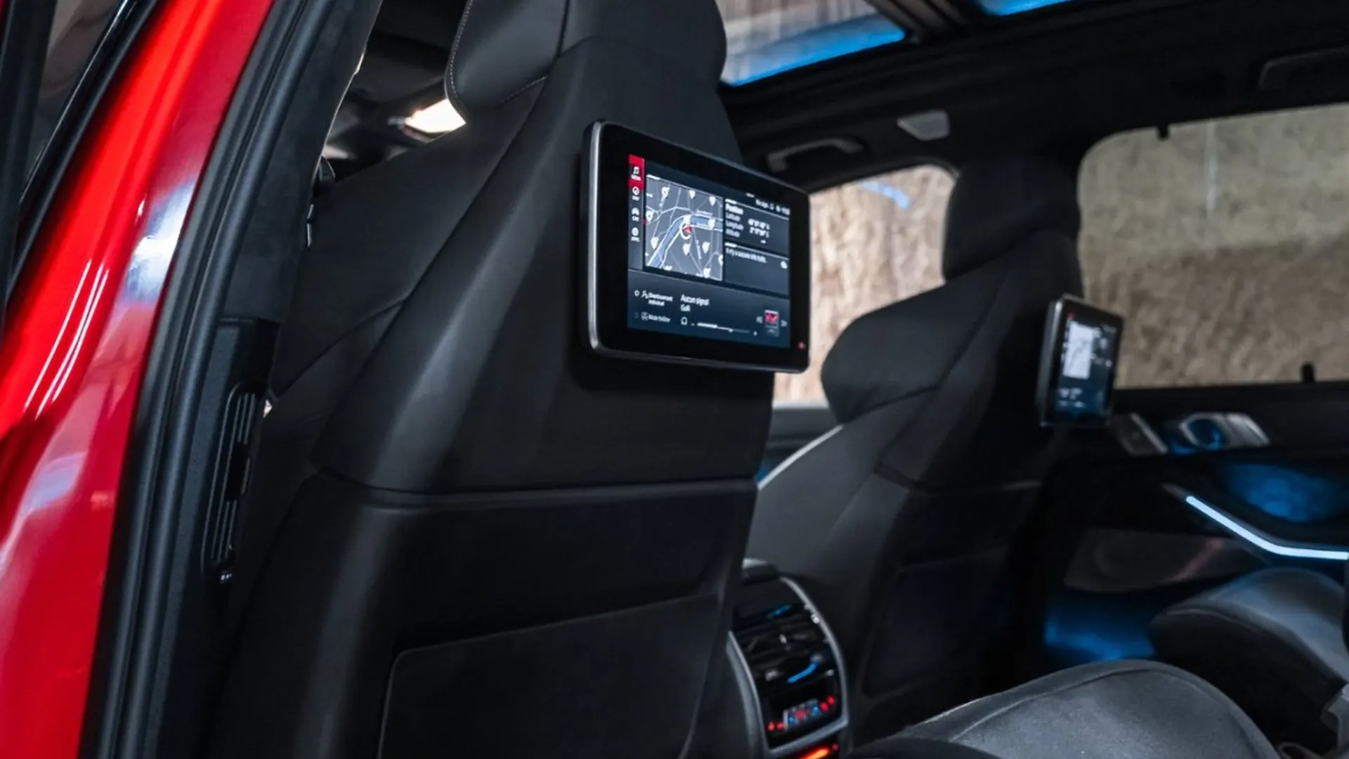 BMW X5 — photo 38
