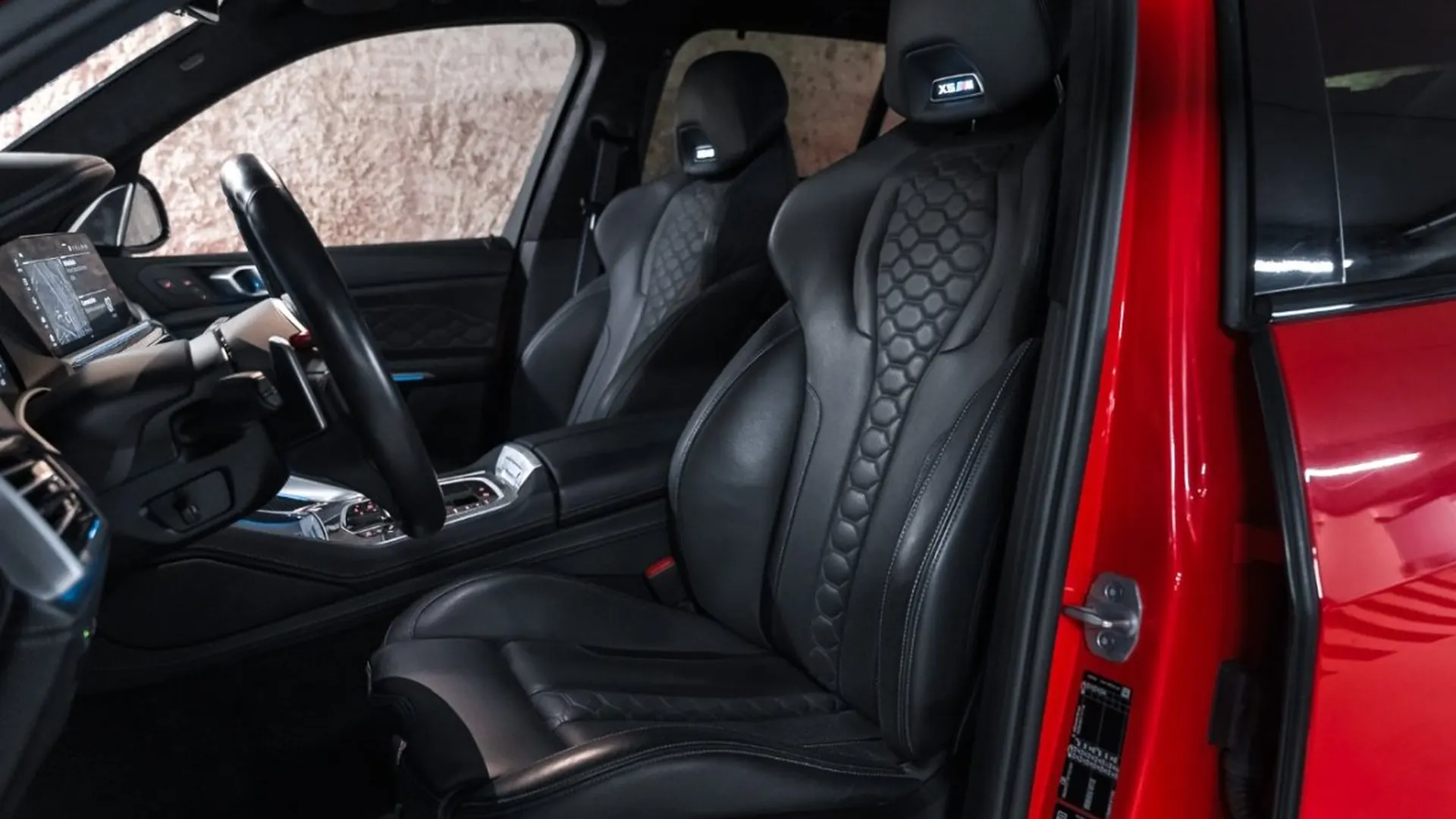 BMW X5 — photo 26
