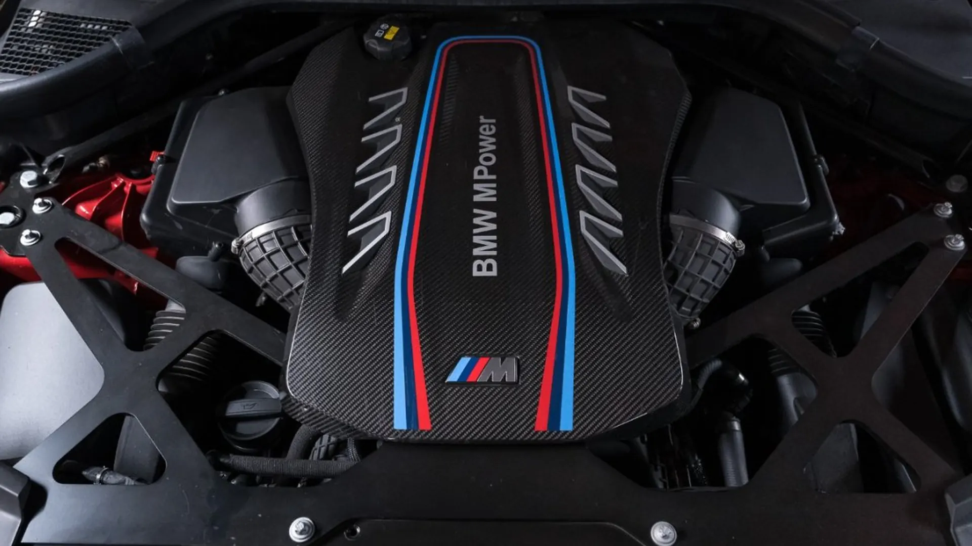 BMW X5 — photo 43