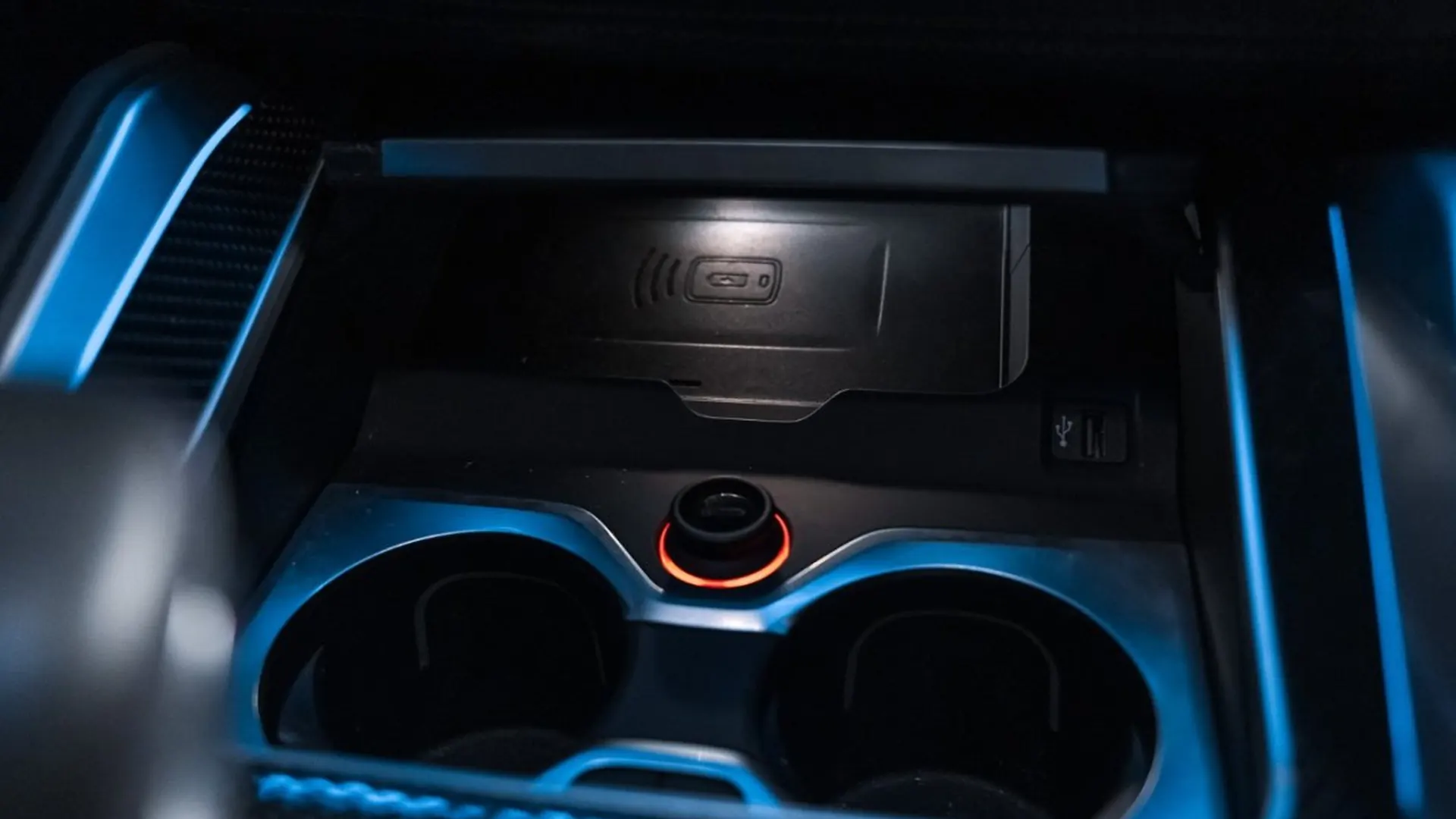 BMW X5 — photo 35