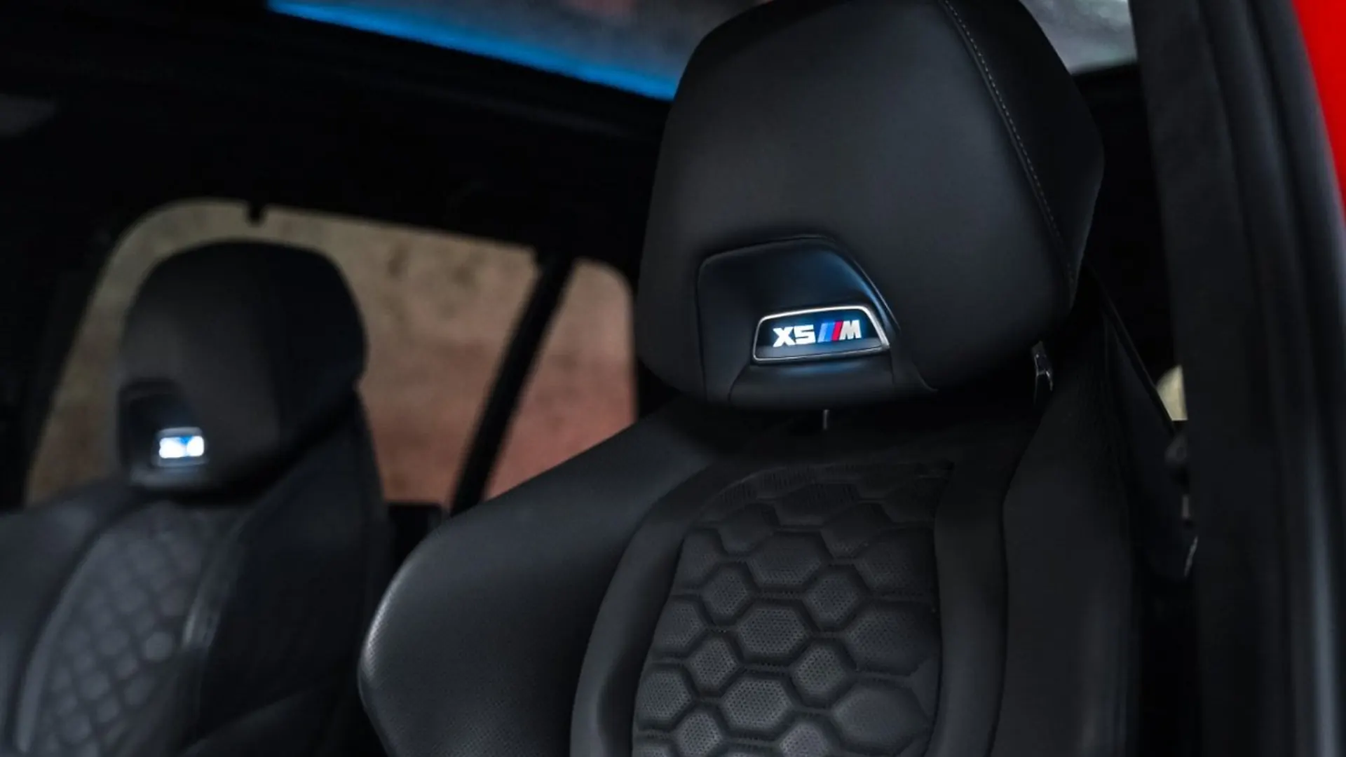 BMW X5 — photo 27