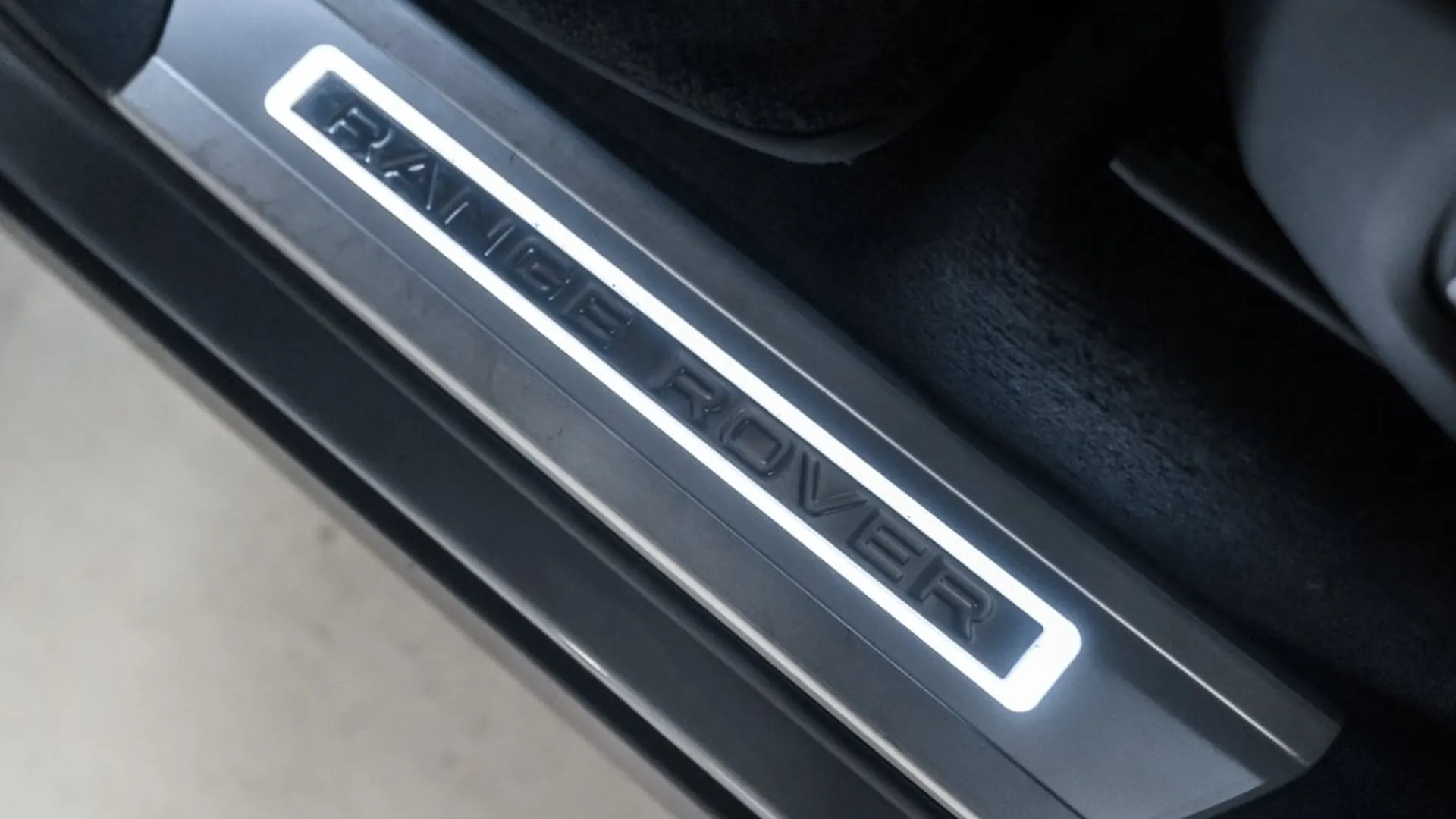 Land Rover Range — photo 26