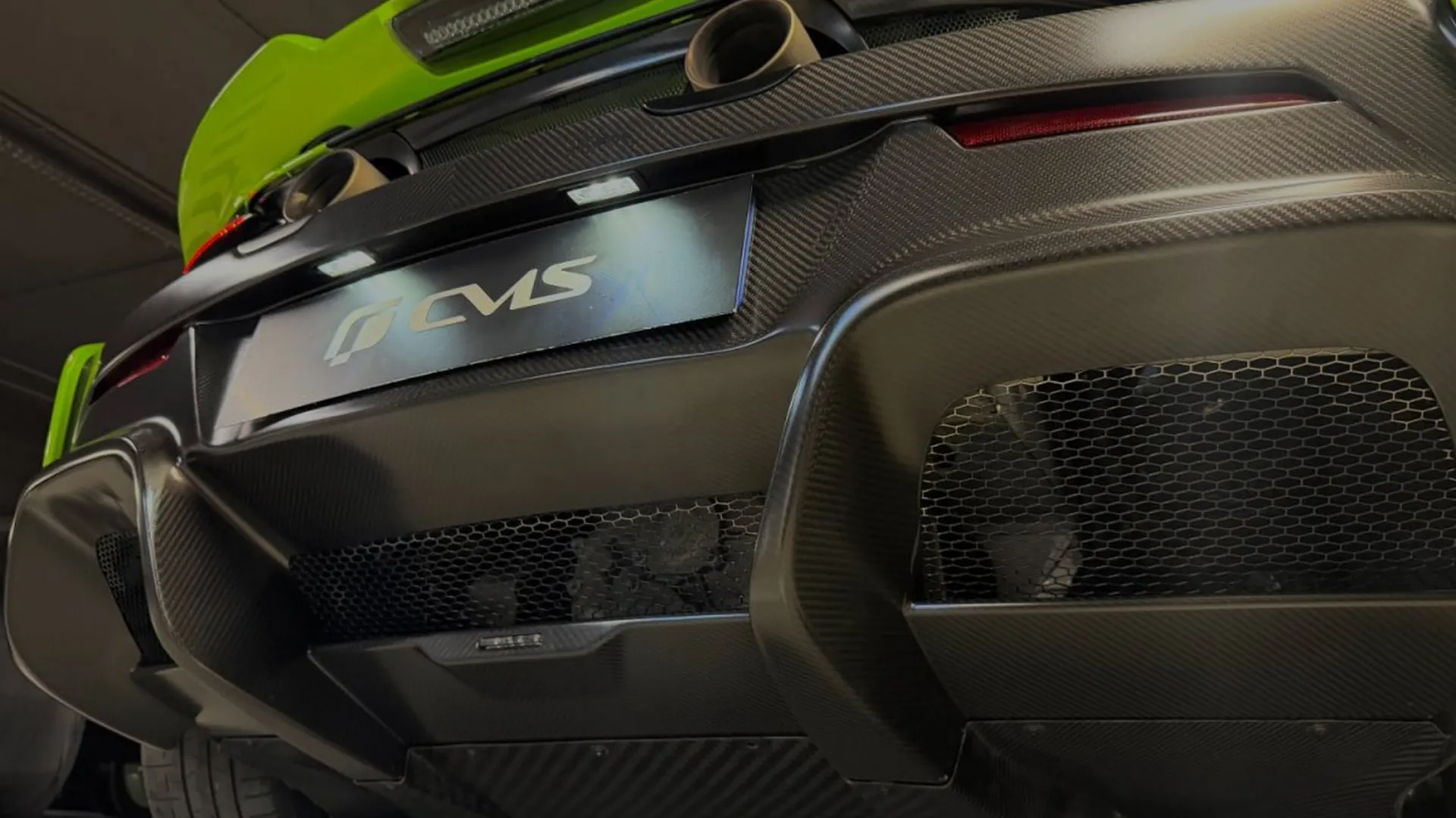 McLaren 675LT — photo 30