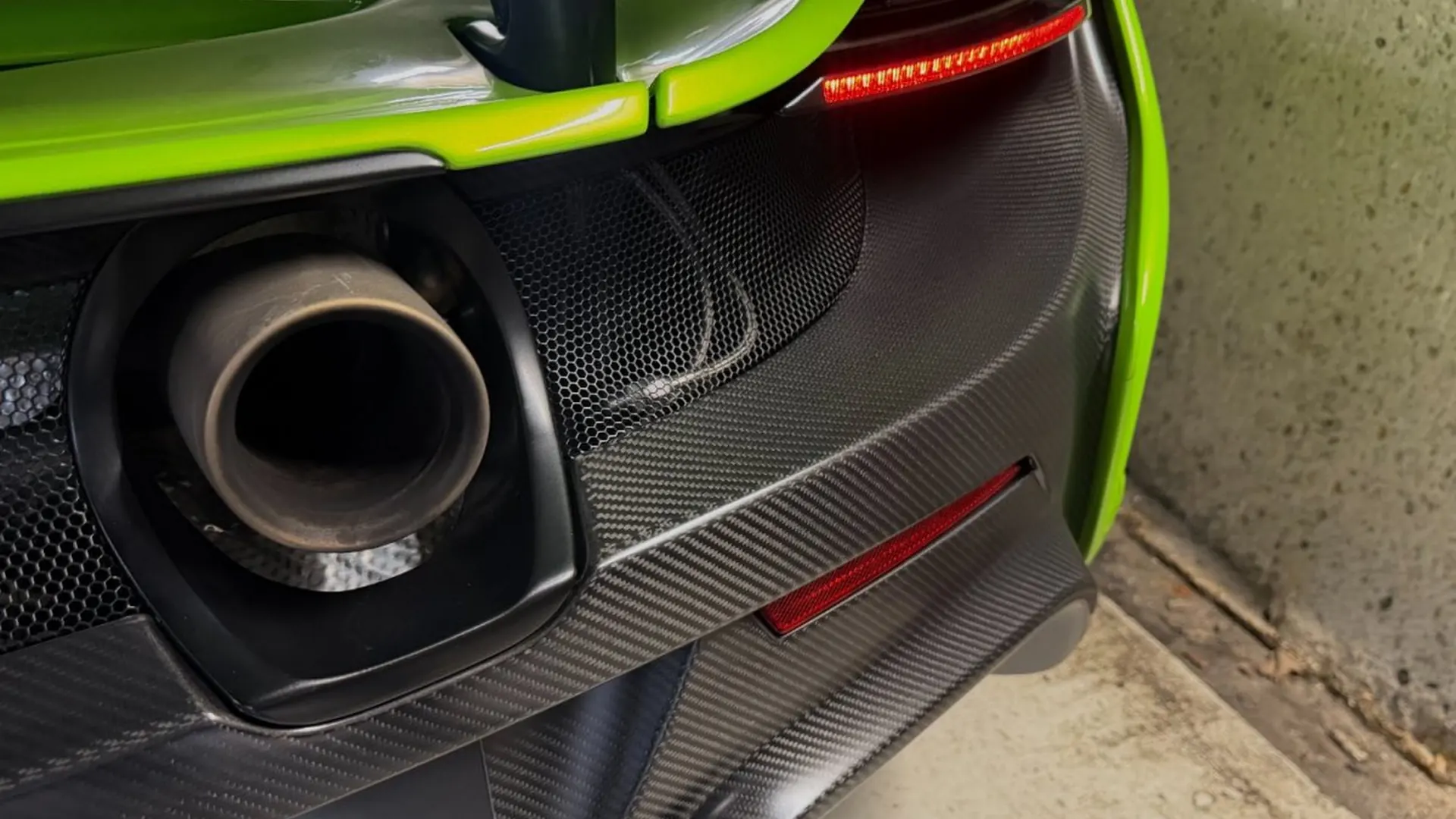 McLaren 675LT — photo 24