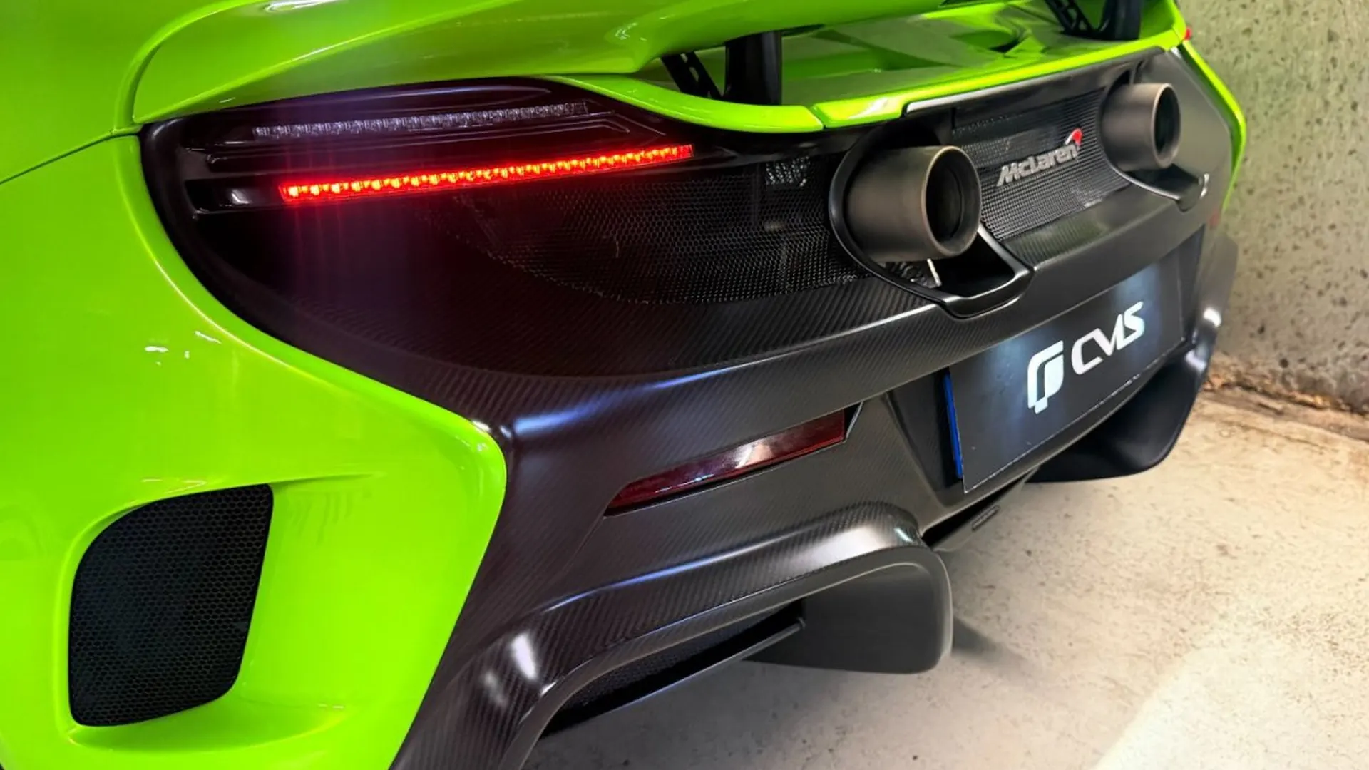 McLaren 675LT — photo 25