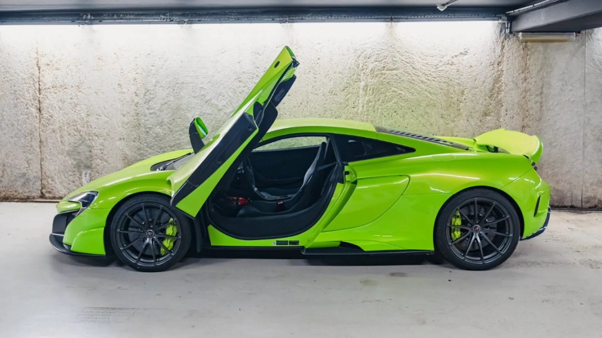 McLaren 675LT — photo 13