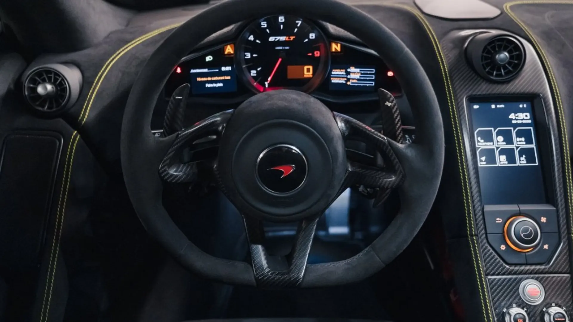 McLaren 675LT — photo 39