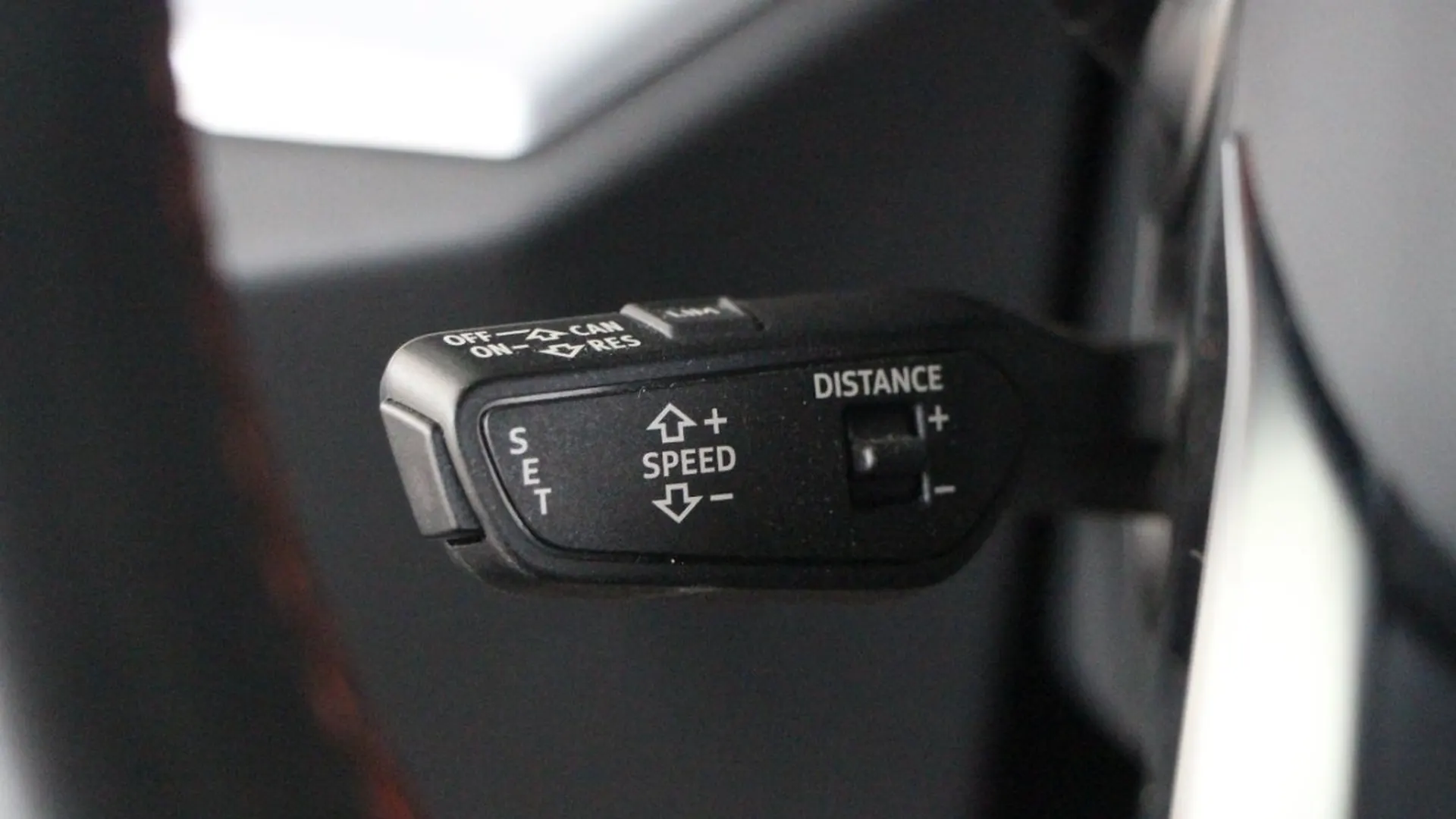 Lamborghini Urus — photo 19