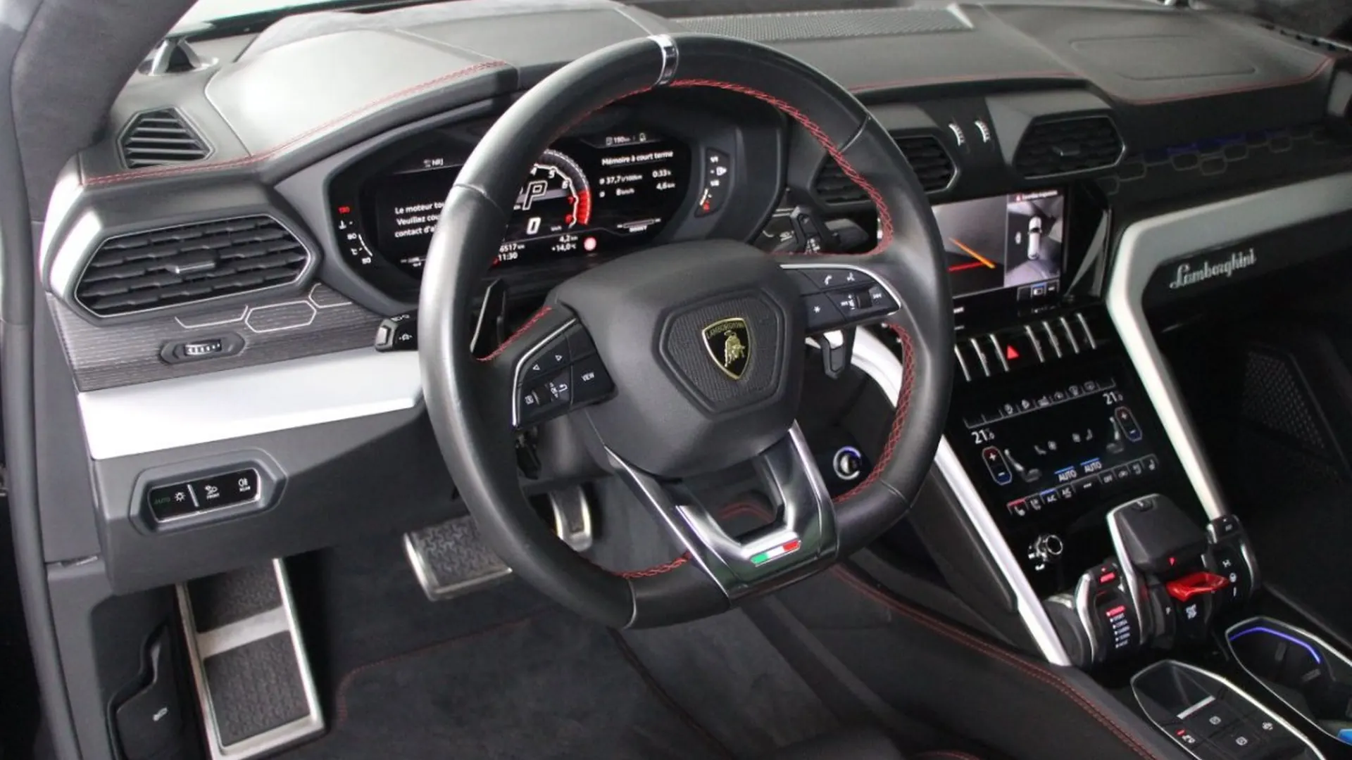 Lamborghini Urus — photo 8