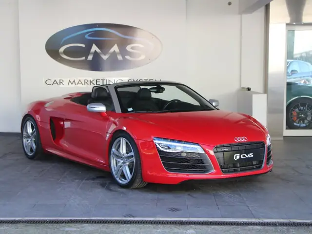 Audi R8