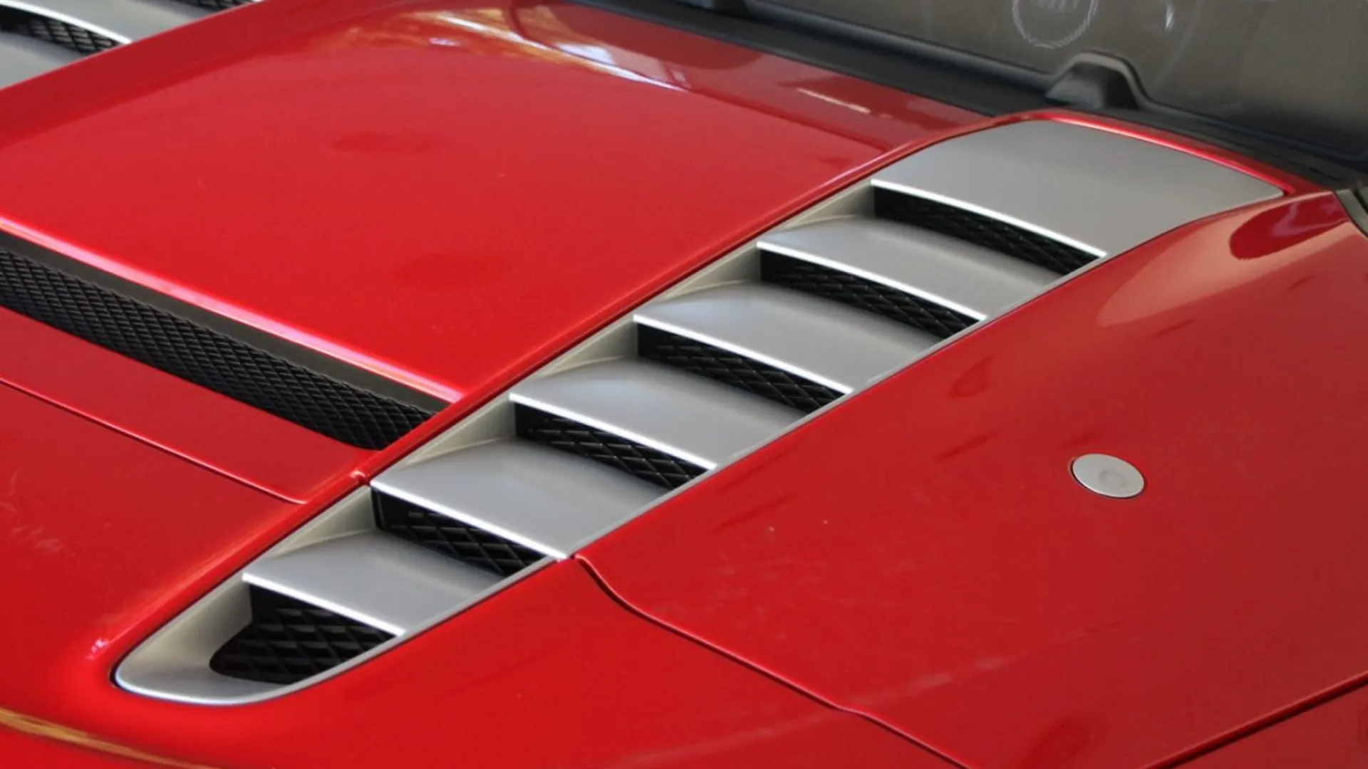Audi R8 — photo 29