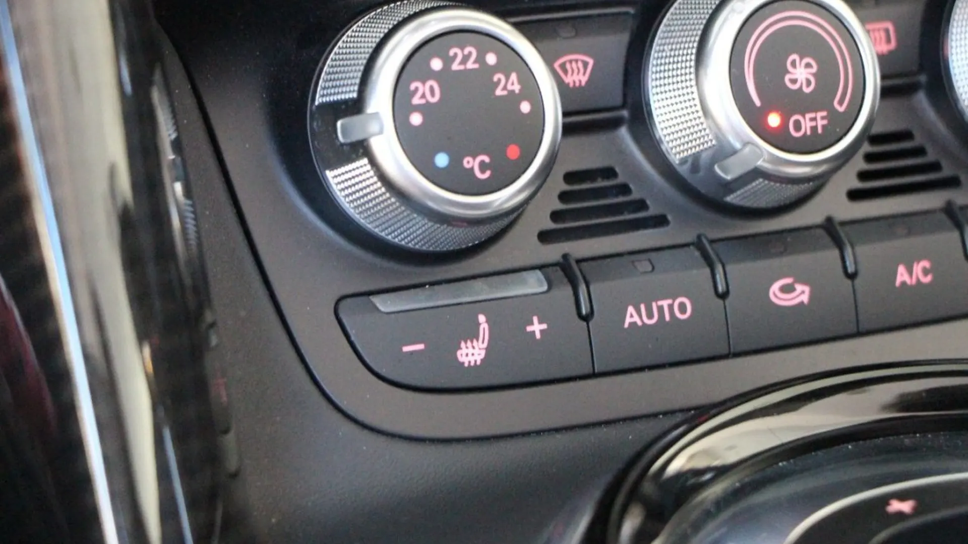 Audi R8 — photo 18