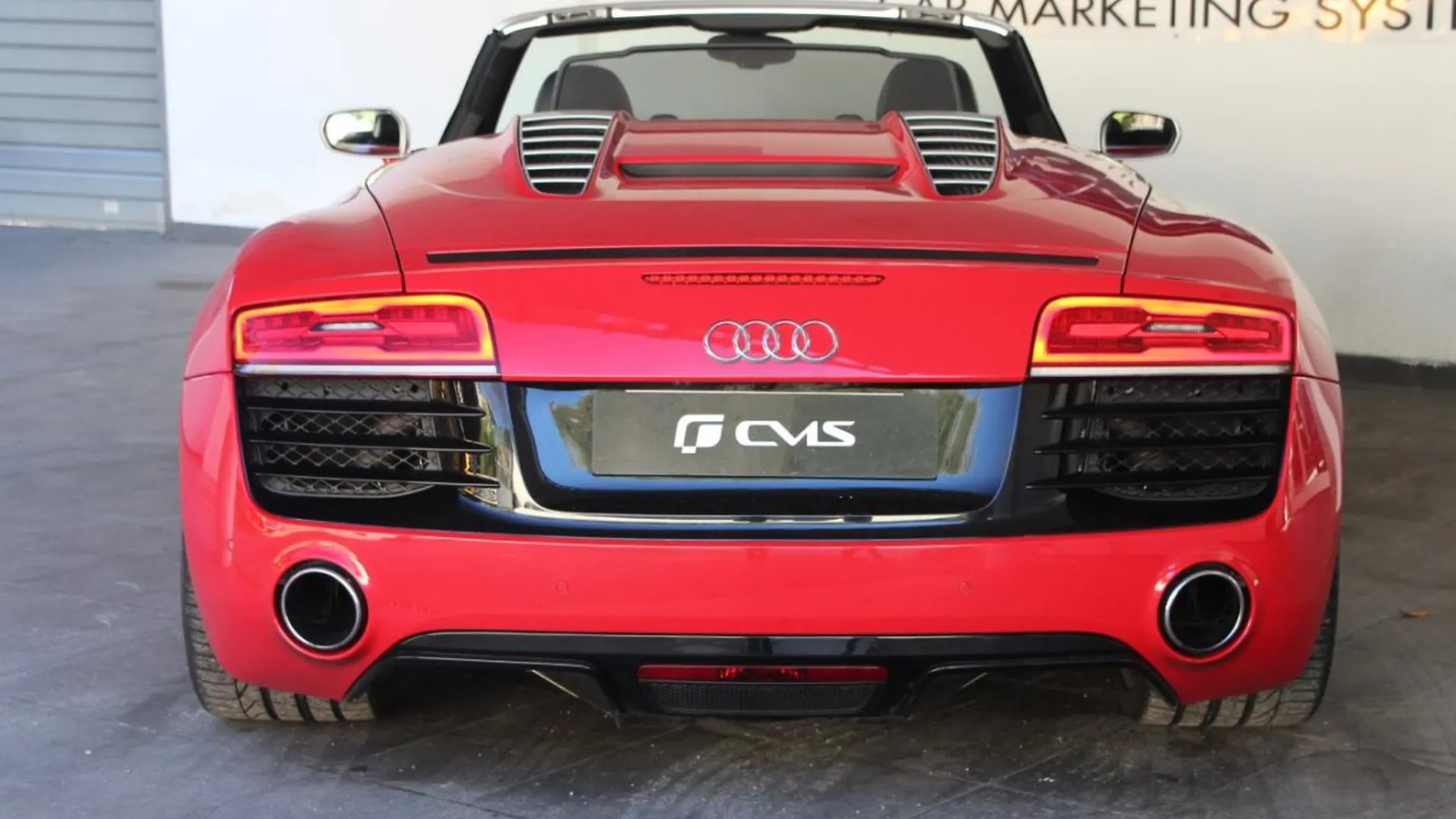 Audi R8 — photo 6