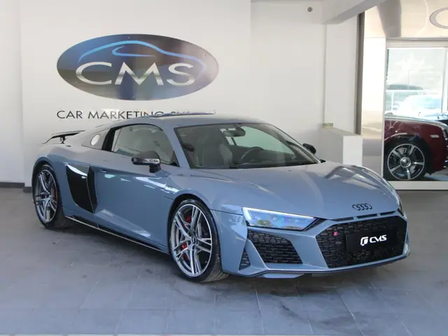 Audi R8