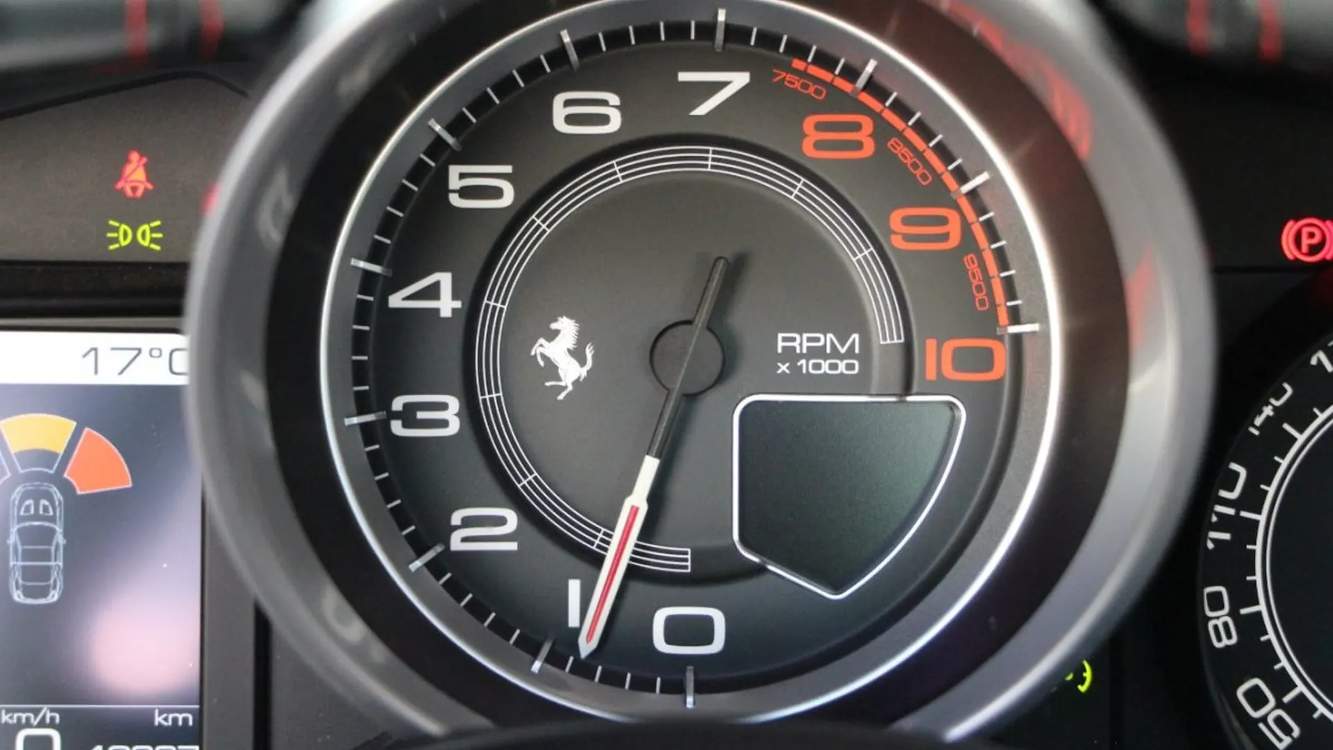 Ferrari California — photo 7