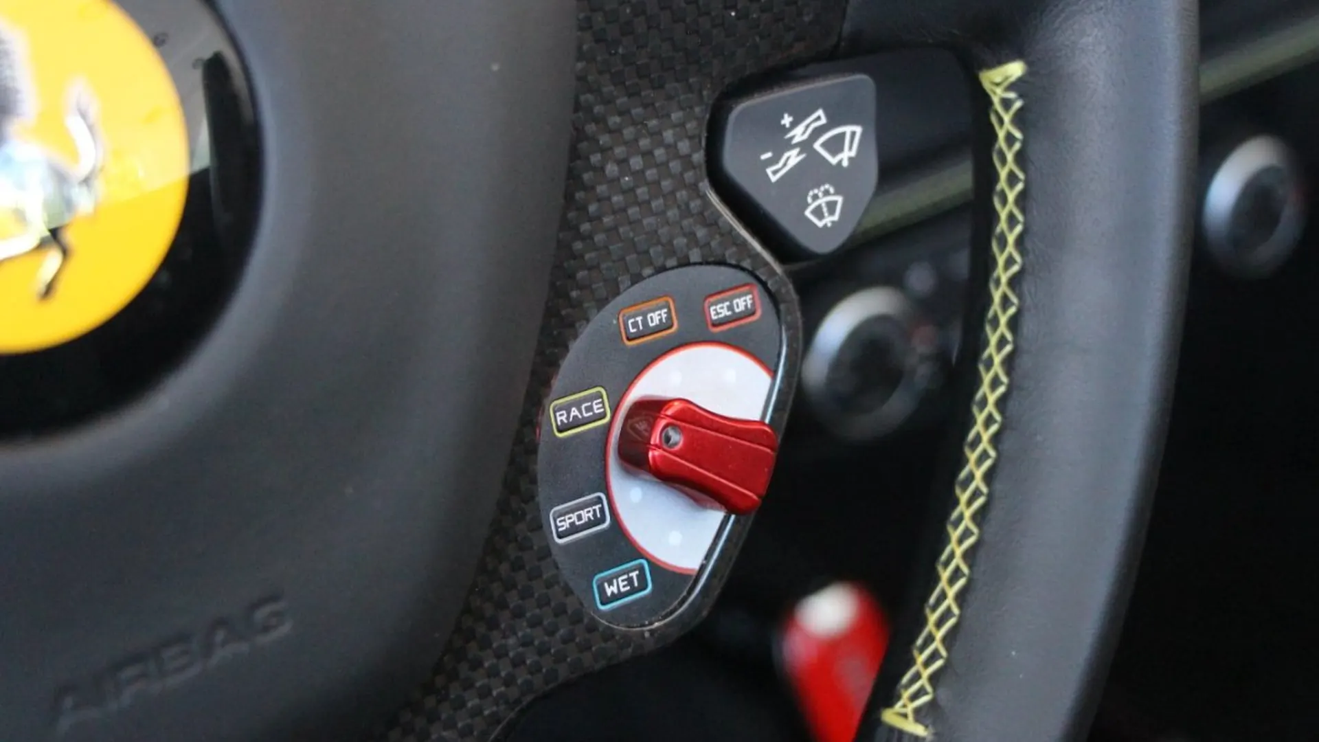 Ferrari 488 — photo 18