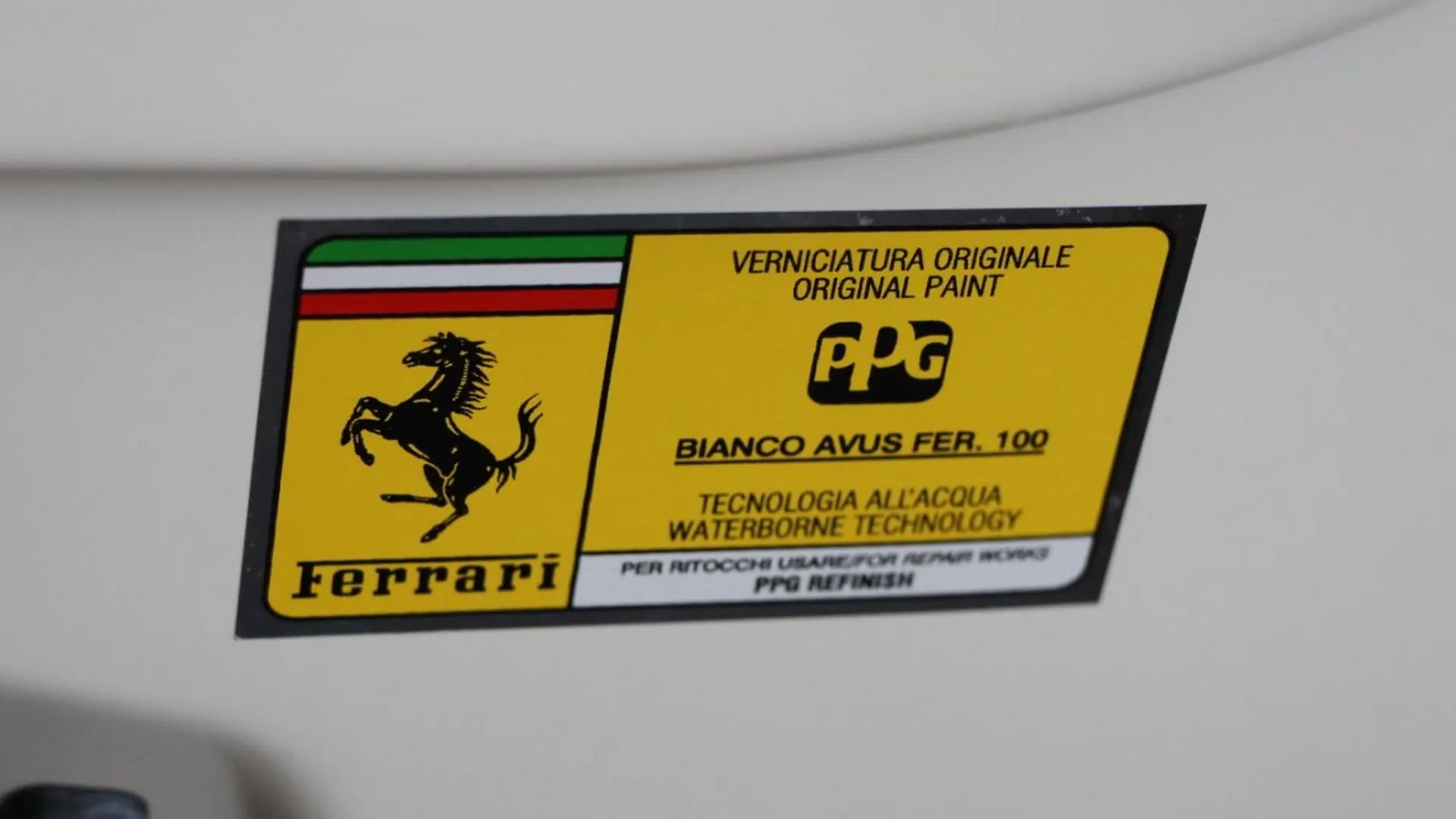 Ferrari 488 — photo 8