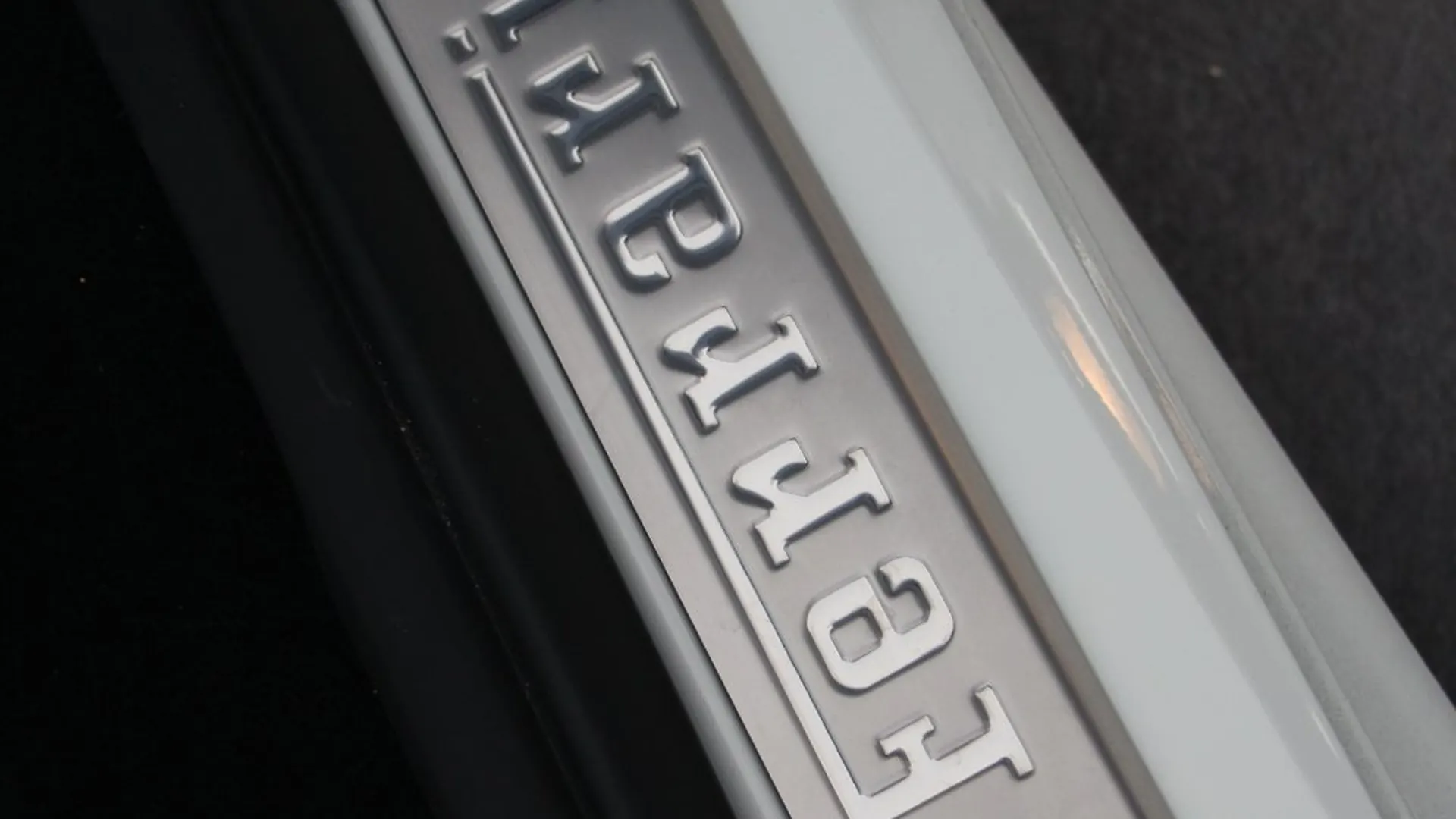 Ferrari 488 — photo 28