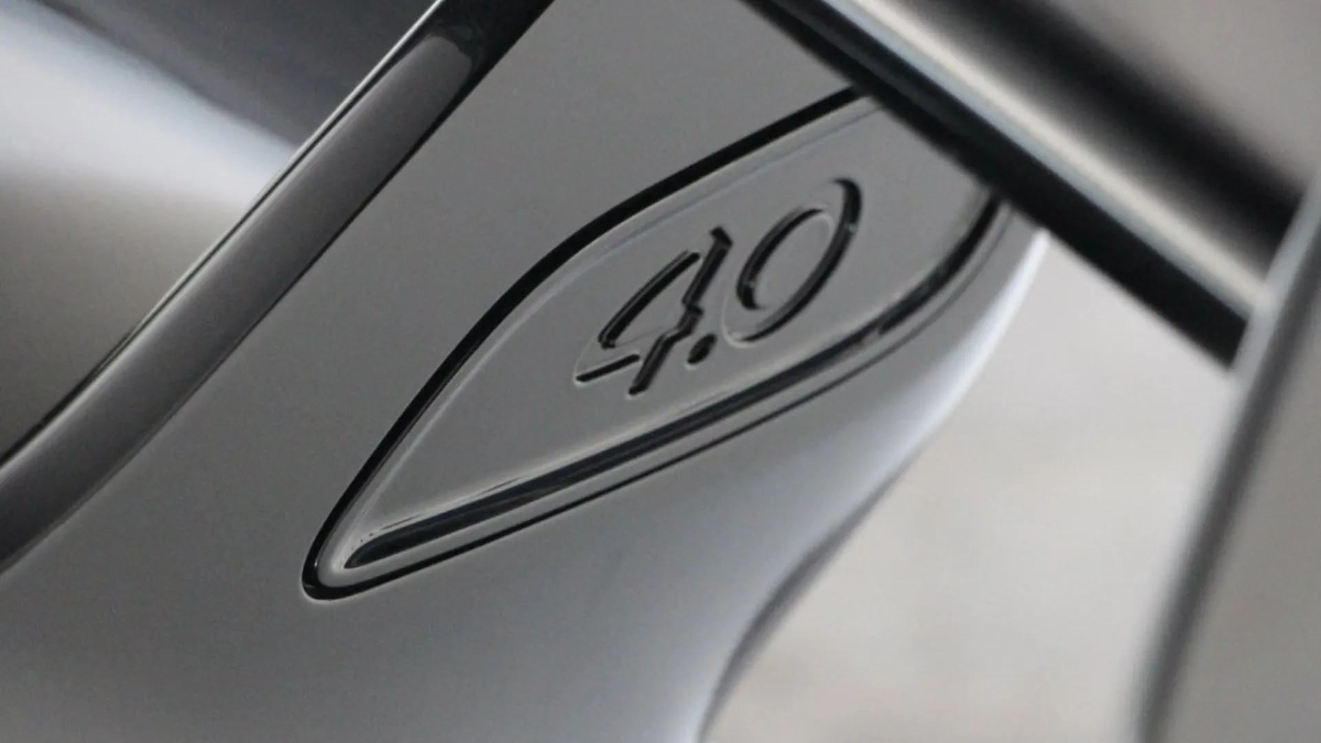 Porsche 911 — photo 8