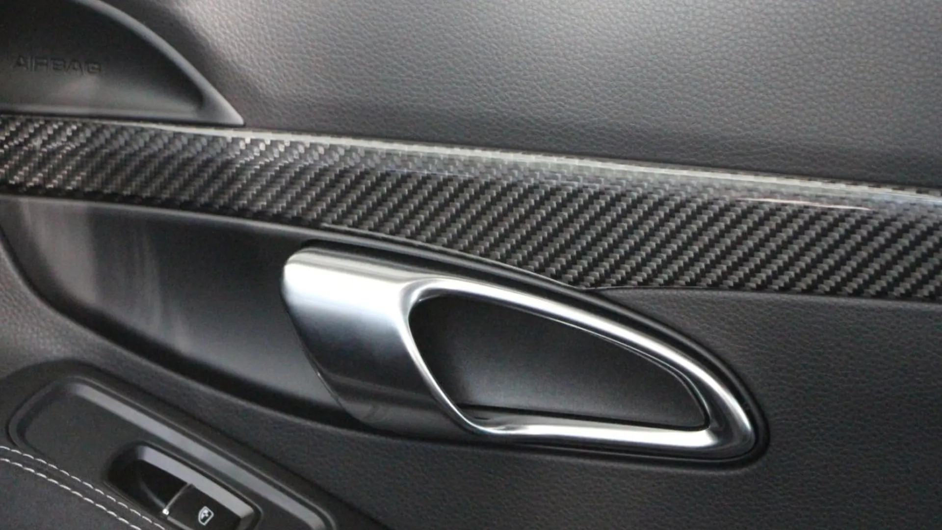 Porsche 911 — photo 24