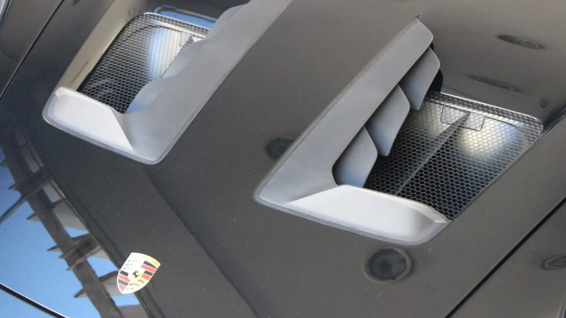 Porsche 911 — photo 4