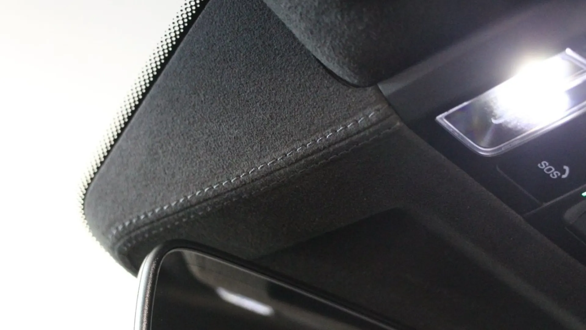 Porsche 911 — photo 27
