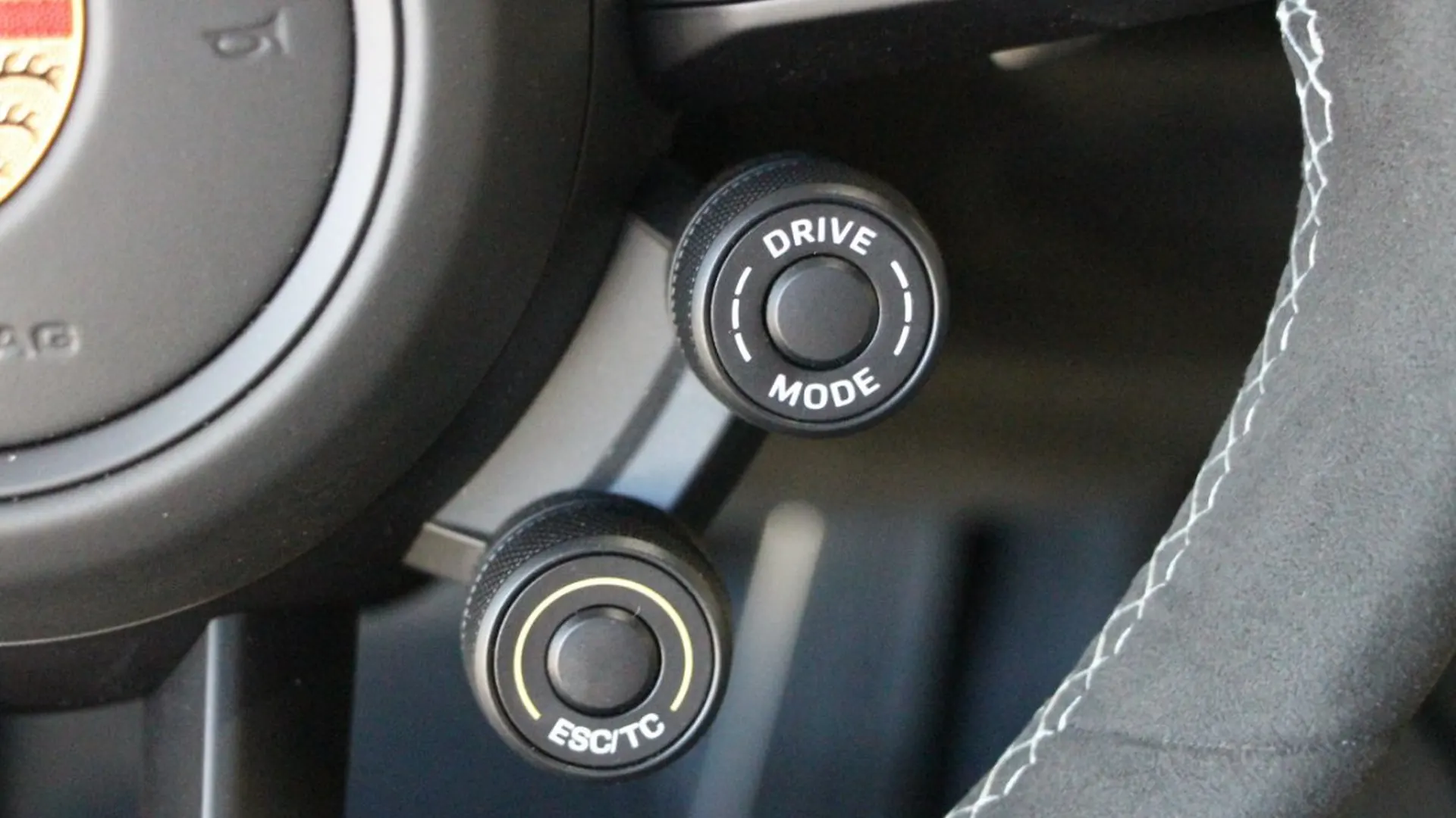 Porsche 911 — photo 20