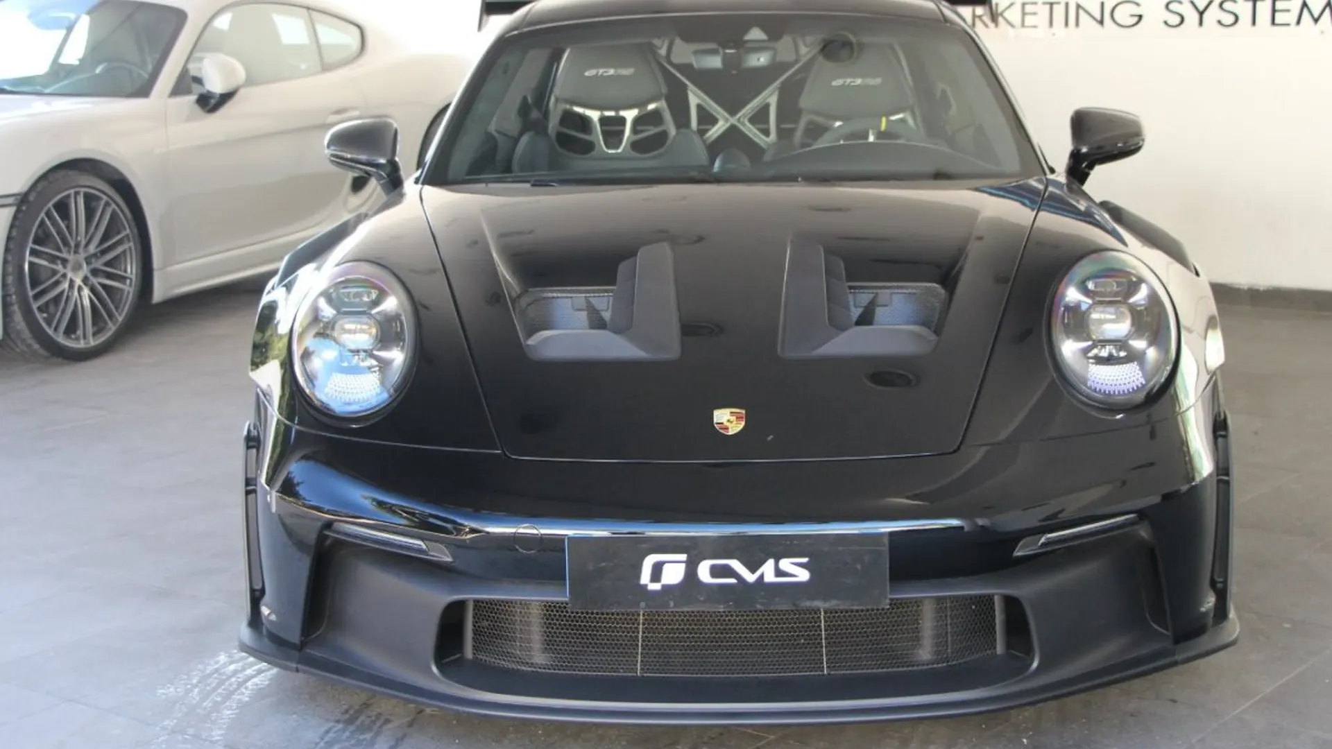 Porsche 911 — photo 2